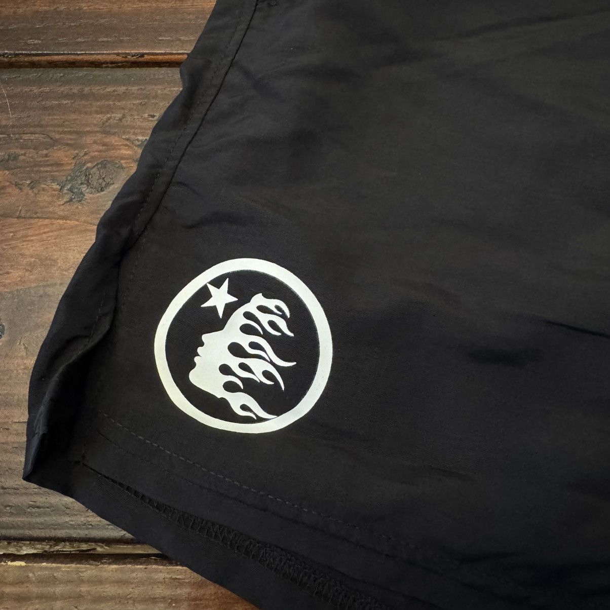 HELLSTAR HELLSTAR Sports Tri-Logo Athletic Nylon Shorts Size US 34 / EU 50 - 2 Thumbnail