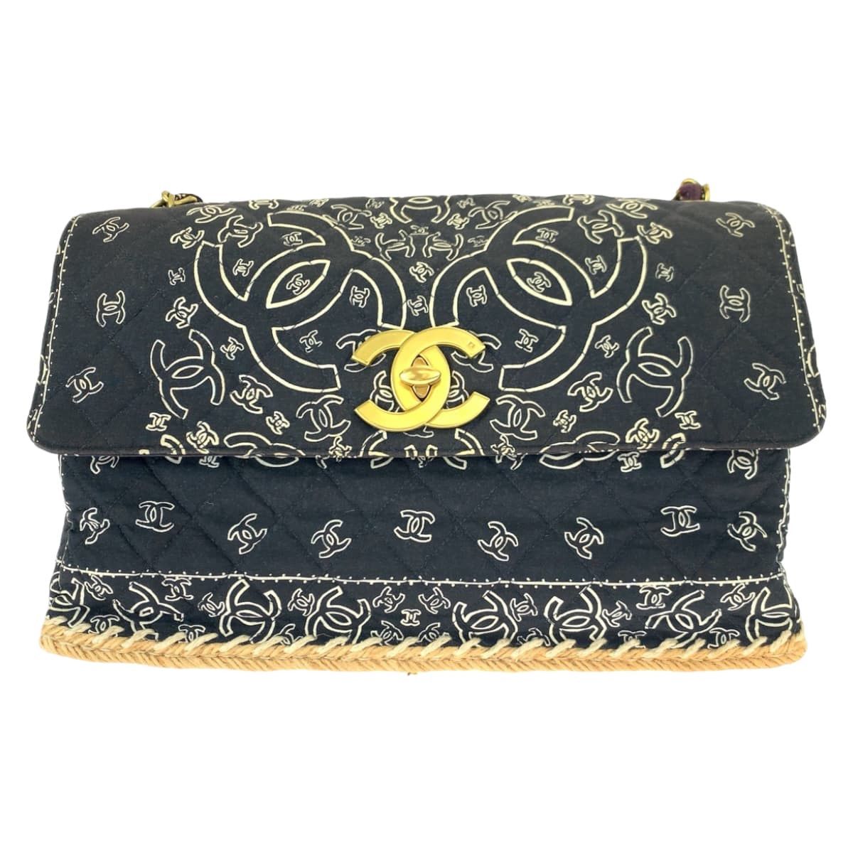 Chanel Chanel Chanel Vintage Bandana Matelassé Cotton Shoulder Bag Cotton Crossbody Bag 405815 in Very Good Condition Size ONE SIZE - 1 Thumbnail