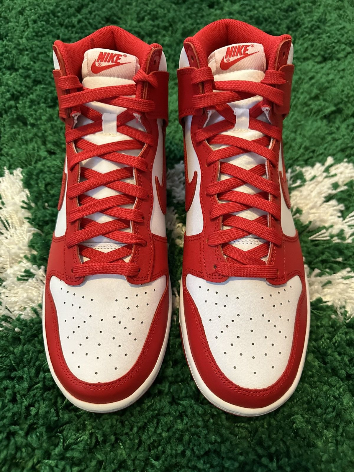 Nike Nike Dunk Hi Retro University Red 11 Size US 11 / EU 44 - 4 Thumbnail