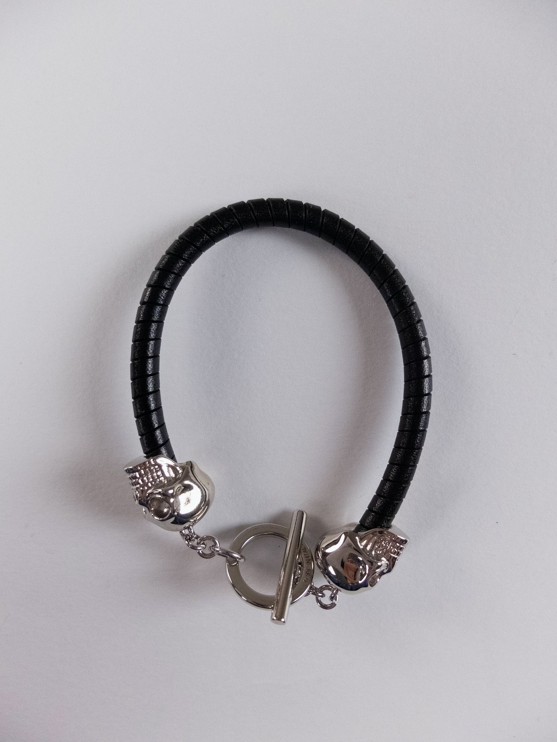 Alexander McQueen ALEXANDER MCQUEEN black T-bar leather skull bracelet q Size ONE SIZE - 3 Thumbnail