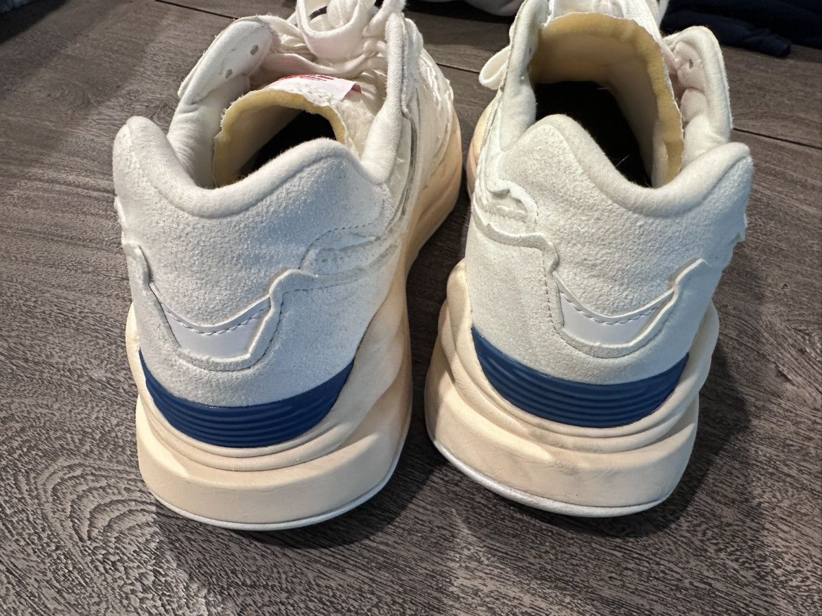 New Balance New Balance Size US 10 / EU 43 - 3 Thumbnail