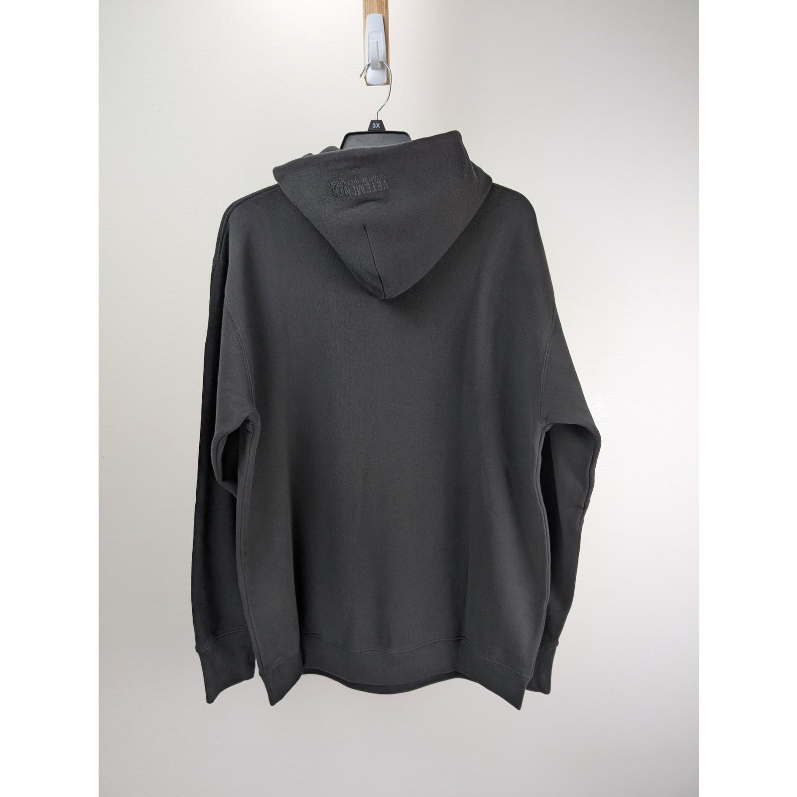 Vetements o1rshd1 Q:2 / Interpool Hoodie in Black Size US S / EU 44-46 / 1 - 7 Thumbnail