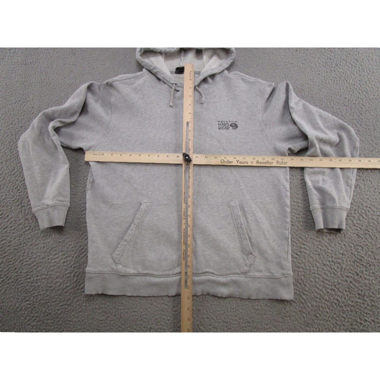 Mountain Hardwear Mountain Hardwear Yeti Bigfoot Sasquatch Graphic Hoodie Mens Size M Gray Read Size US M / EU 48-50 / 2 - 6 Thumbnail