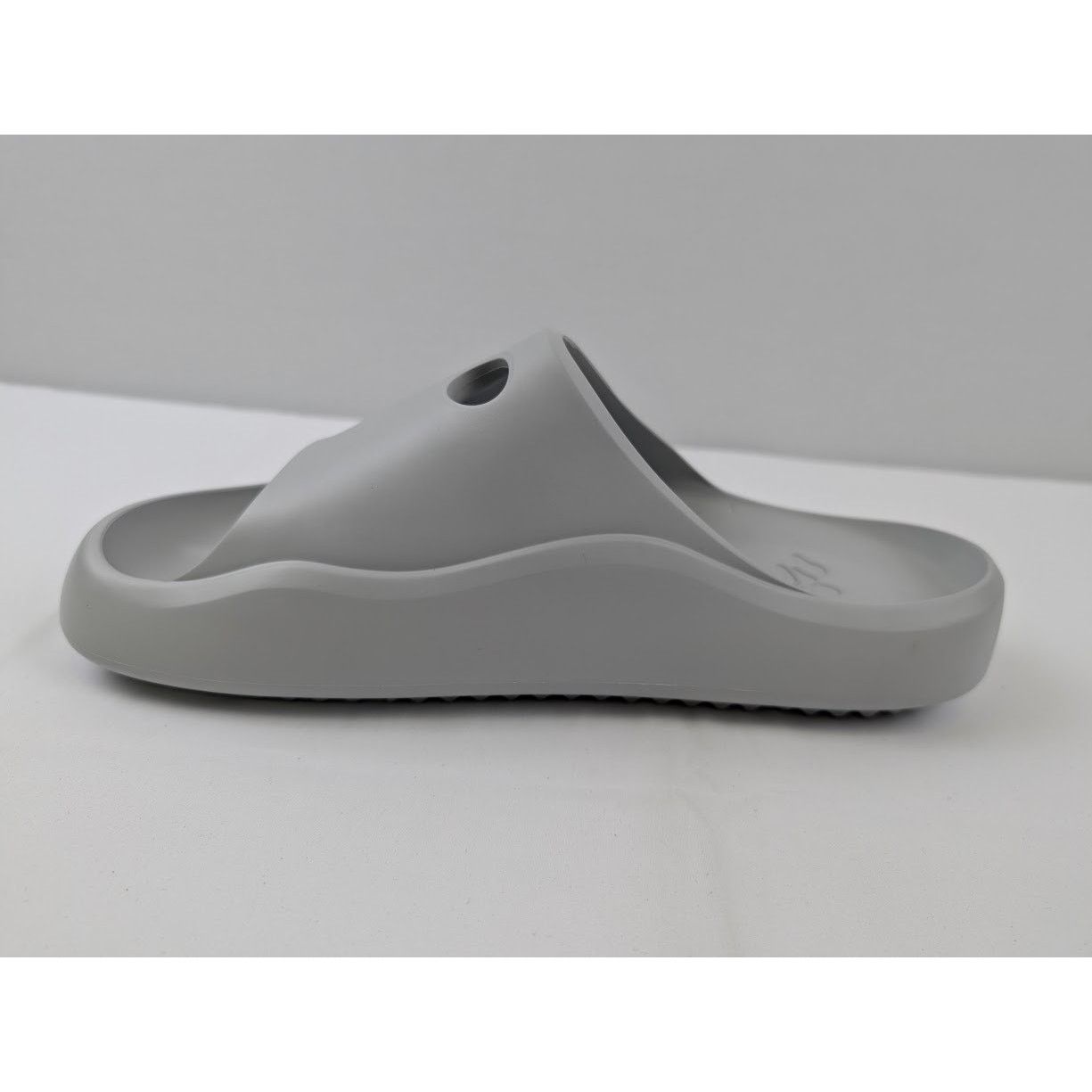 Off-White o1rshd1 Meteor Padded Slider in Light Grey Size US 8 / EU 41 - 9 Thumbnail