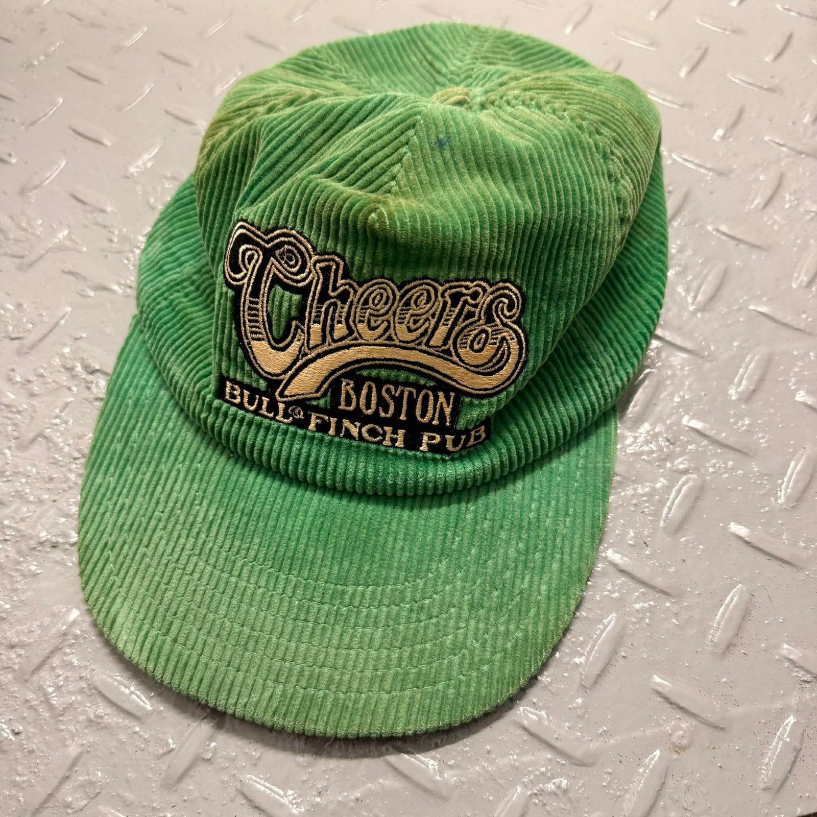 Delong VTG DeLONG Cheers Boston Bull Finch Pub Corduroy Hat Green Size ONE SIZE - 4 Thumbnail
