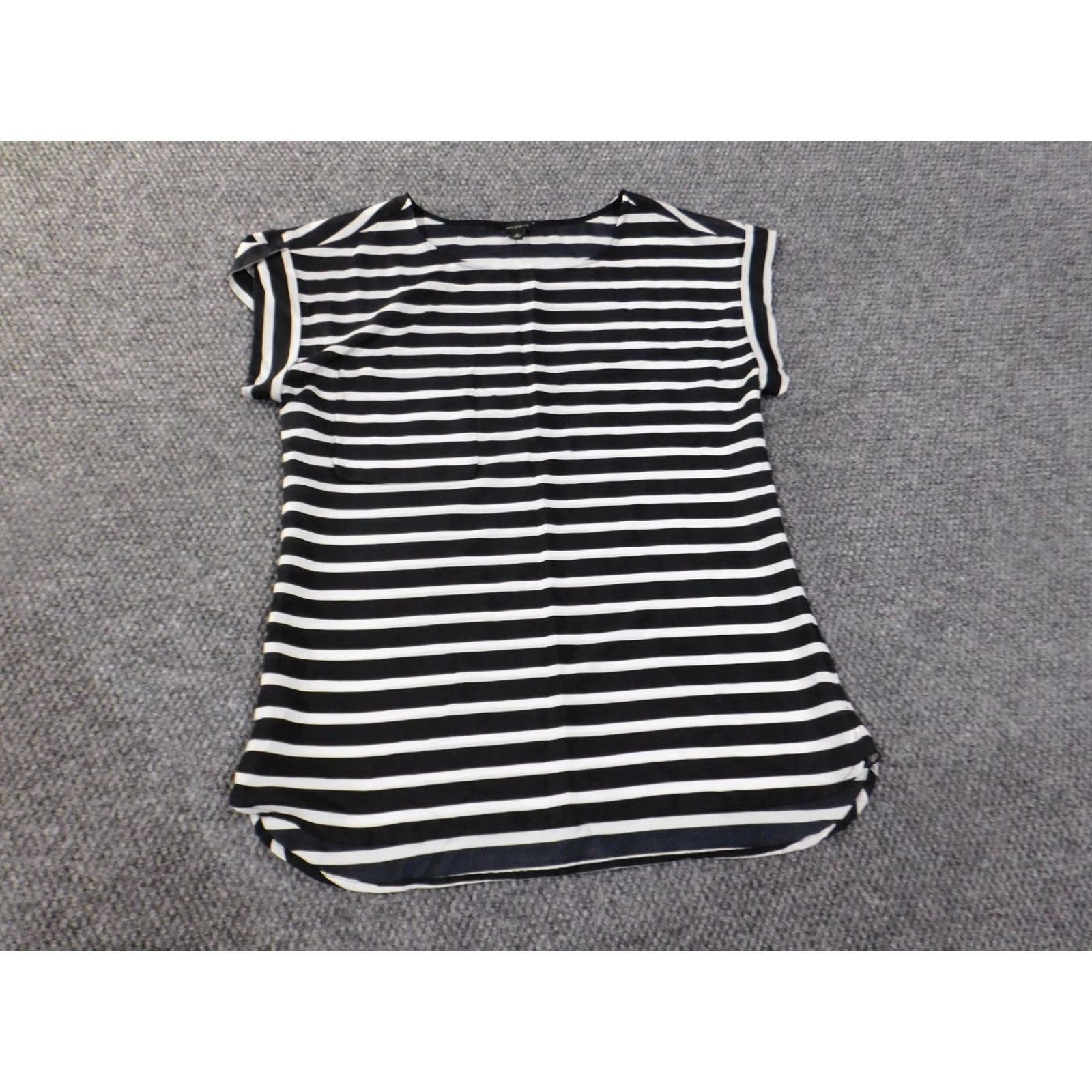 Vintage Ann Taylor top M black striped woven pullover blouse womens Polyester Size M / US 6-8 / IT 42-44 - 2 Thumbnail