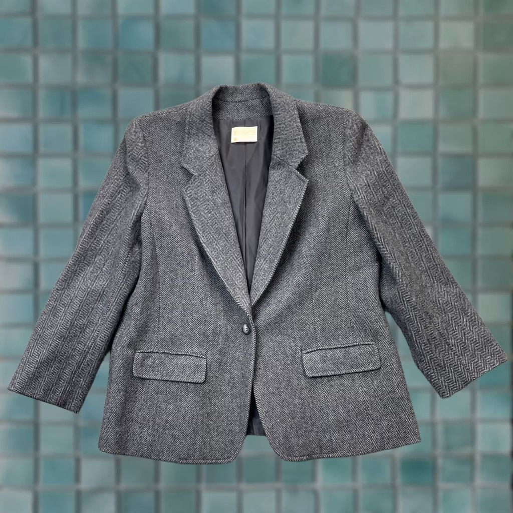 Pendleton VINTAGE Pendleton Jacket Womens Large Gray Blazer Coat Herringbone Wool Academia Size L / US 10 / IT 46 - 1 Thumbnail