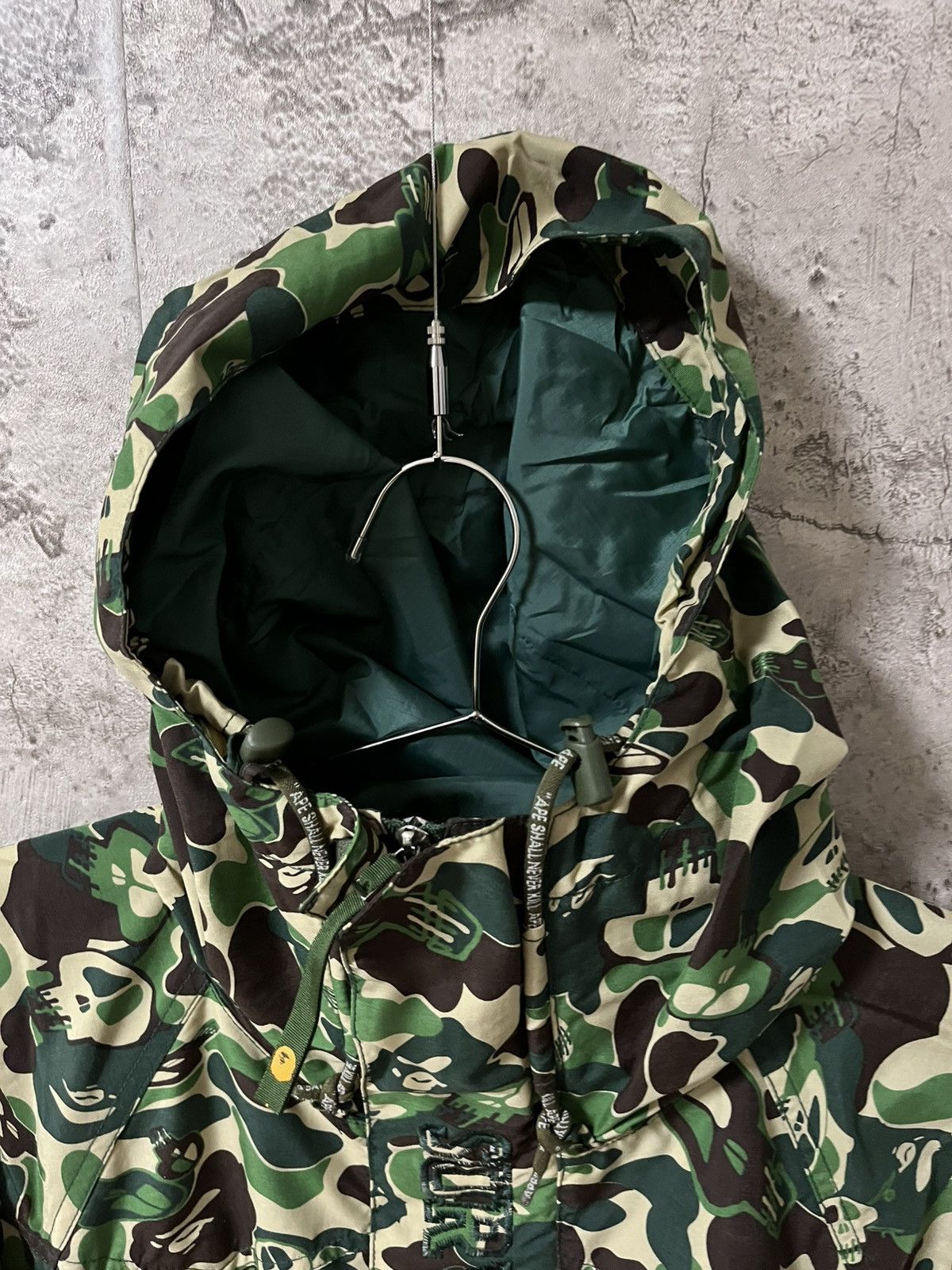 Bape × Stussy Bape x Stussy 'Survival of the Fittest' Snowboard Jacket Size US M / EU 48-50 / 2 - 6 Thumbnail