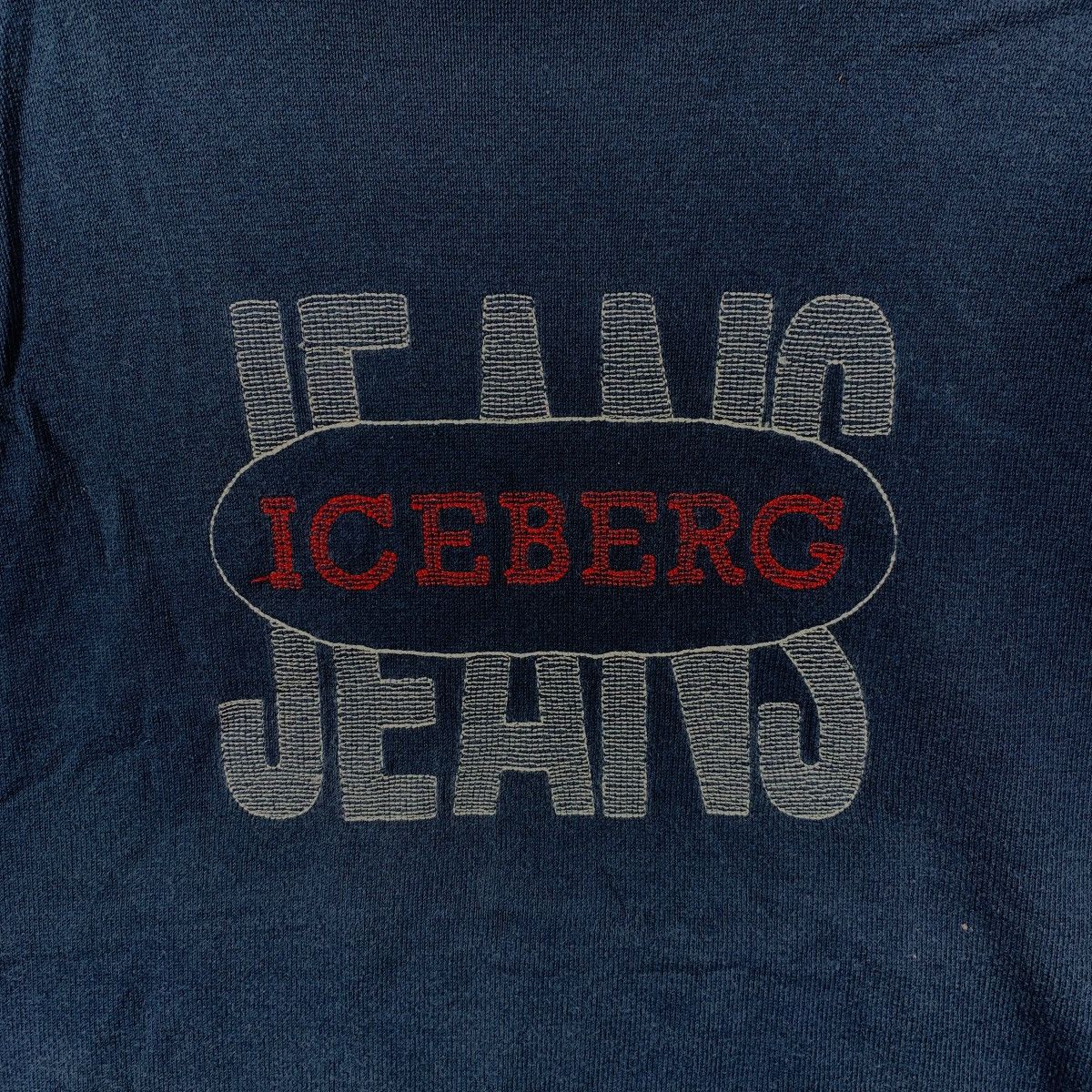 Iceberg Vintage ICEBERG JEANS Made In Italy Embossed Logo Tee Shirt Size L / US 10 / IT 46 - 3 Thumbnail
