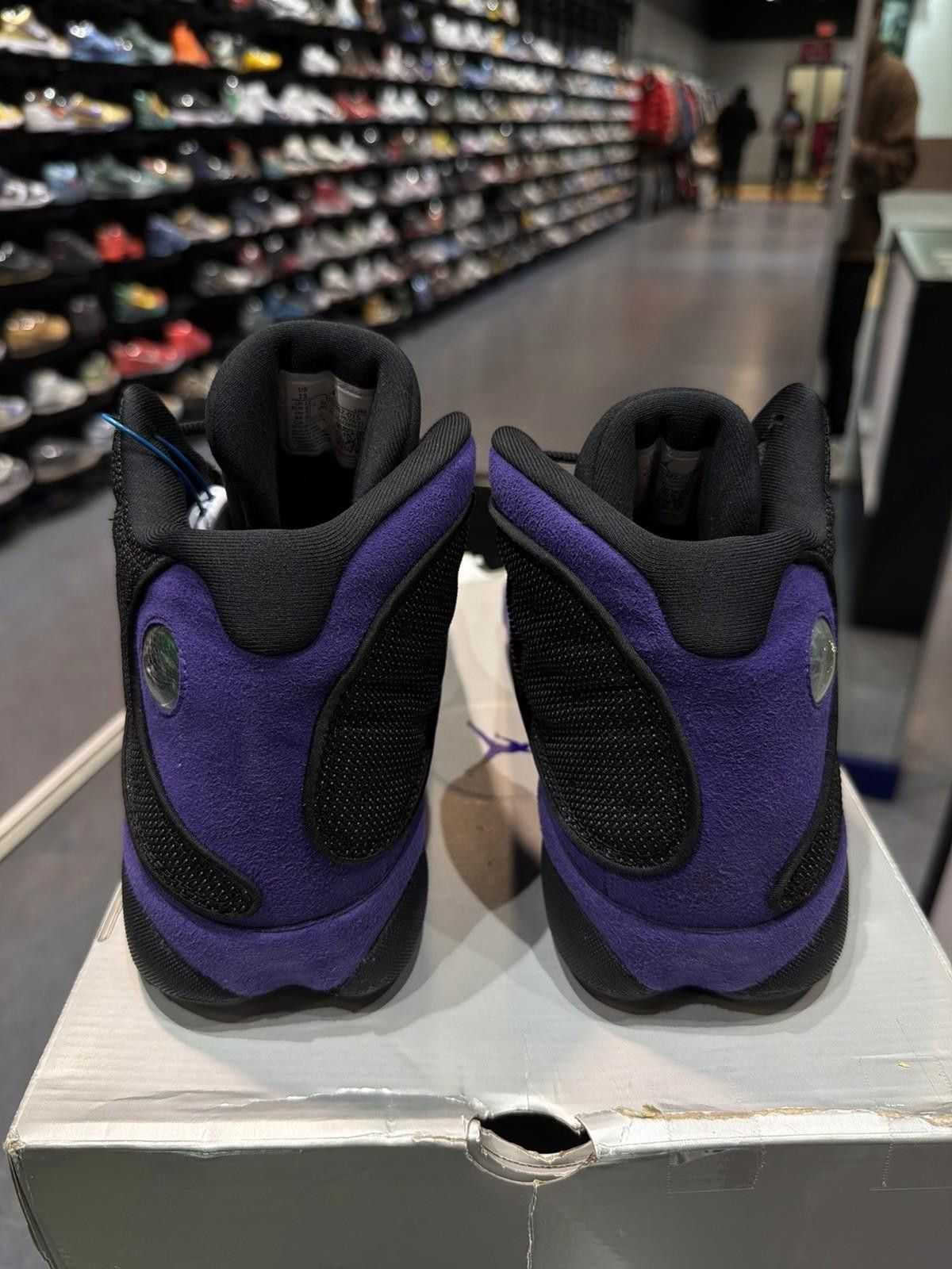 Jordan Brand Jordan Retro 13 Sneakers Black and Purple Size 13 Size US 13 / EU 46 - 11 Thumbnail