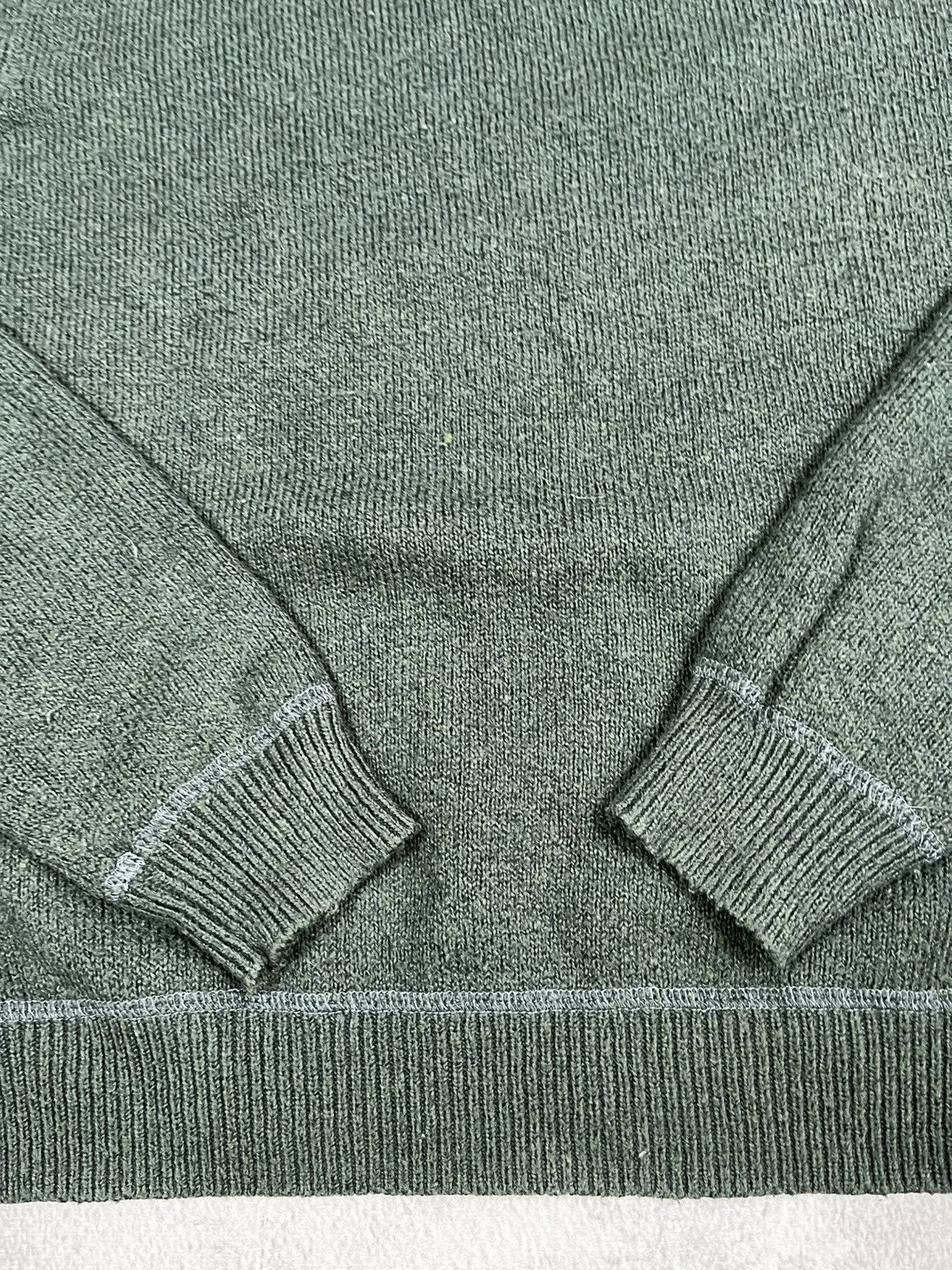 Levi's × Vintage Vintage Y2K Levi’s sweater oldmoney style size S Size US S / EU 44-46 / 1 - 4 Thumbnail