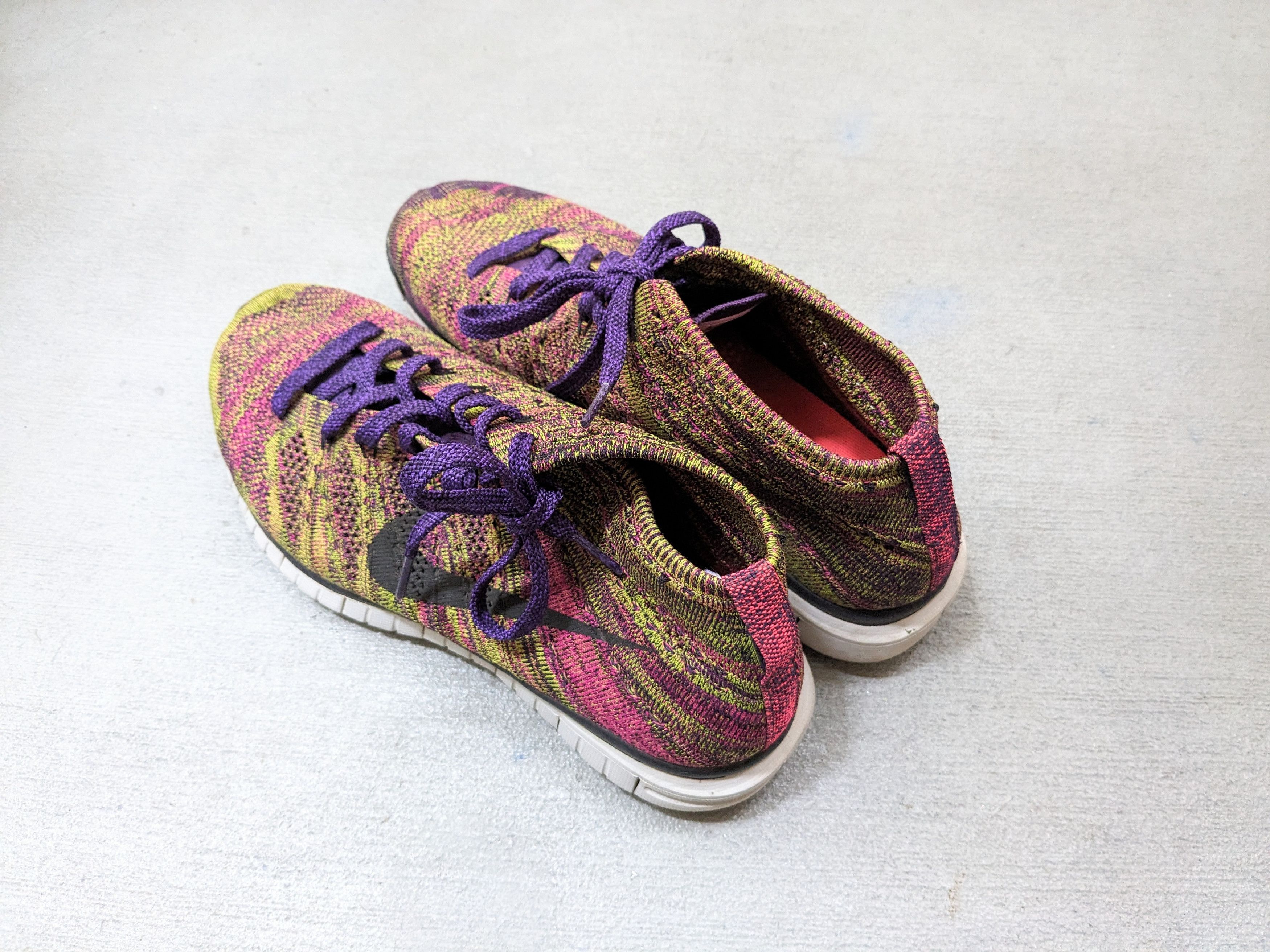 Nike Nike Free Flyknit Chukka 9.5 Purple Fireberry 639700-501 Size US 12 / EU 45 - 11 Thumbnail