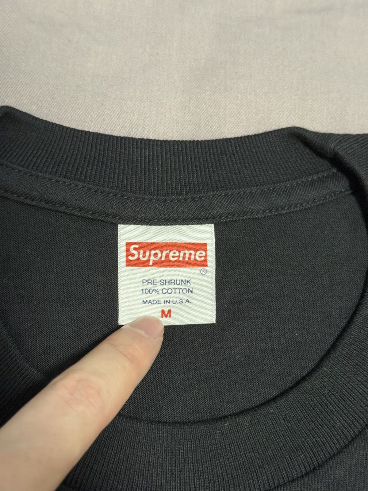 Supreme Supreme fuck u tee black Size US M / EU 48-50 / 2 - 2 Thumbnail