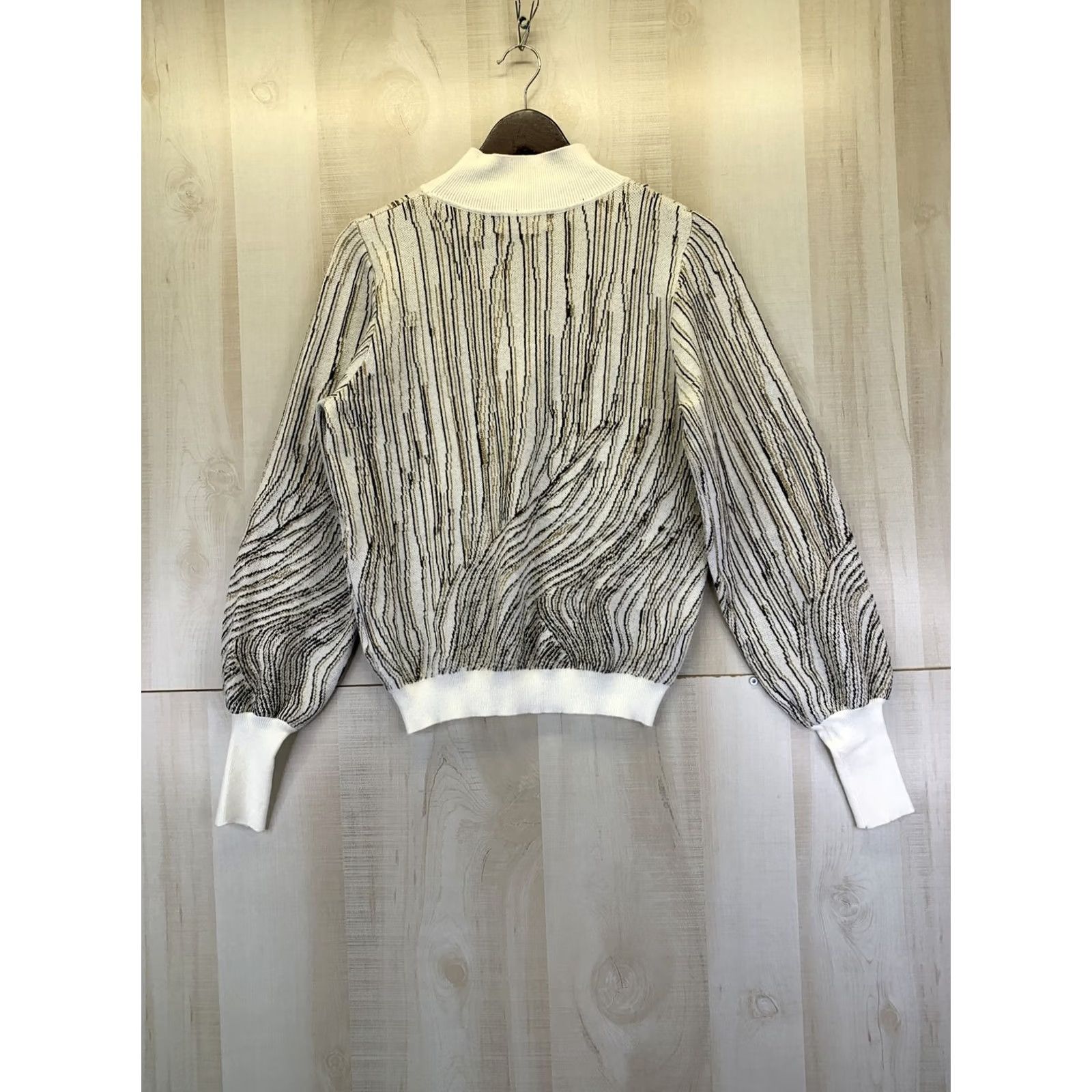 Nasty Gal Nasty Gal Metallic Puff Shoulder Jumper Cream S/M Womens Sweater NWT-10924 Size S / US 4 / IT 40 - 7 Thumbnail