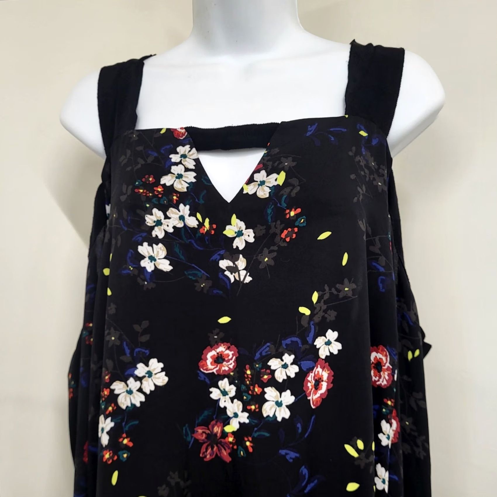 Vintage Rachel Rachel Roy Blouse Womens 1X Black Floral Print Cold Shoulder Square Neck Shirt Blouse Size XL / US 12-14 / IT 48-50 - 4 Thumbnail