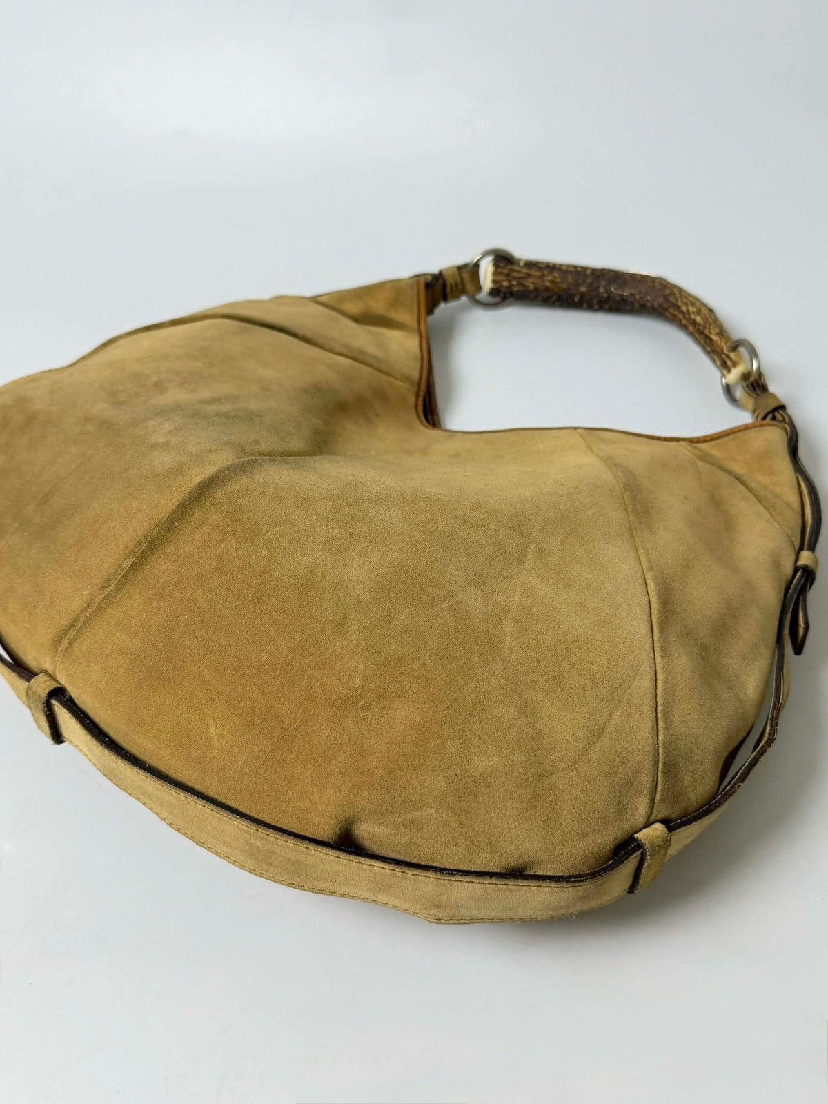 Yves Saint Laurent Yves Saint Laurent Taupe Suede Mombasa Hobo Bag Size ONE SIZE - 4 Thumbnail