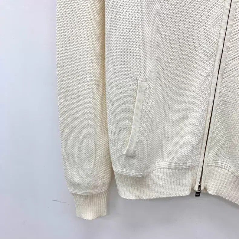Loro Piana Loro Piana Ivory mulberry silk stand collar zip long-sleev Size XS / US 0-2 / IT 36-38 - 4 Thumbnail
