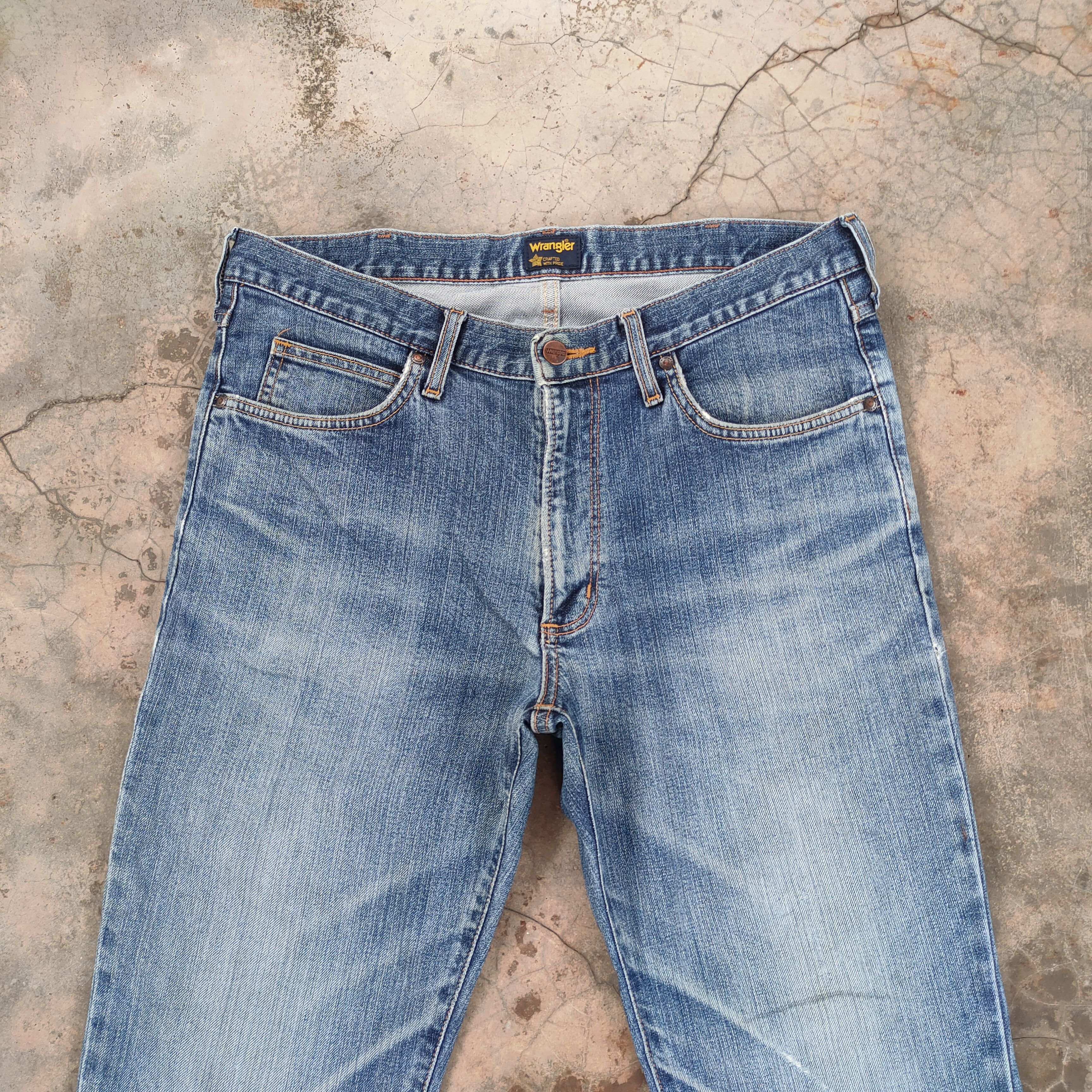 Wrangler W34 VINTAGE WRANGLER FADED MUDWASHER RIPPED DENIM JEAN PANTS Size US 34 / EU 50 - 3 Thumbnail