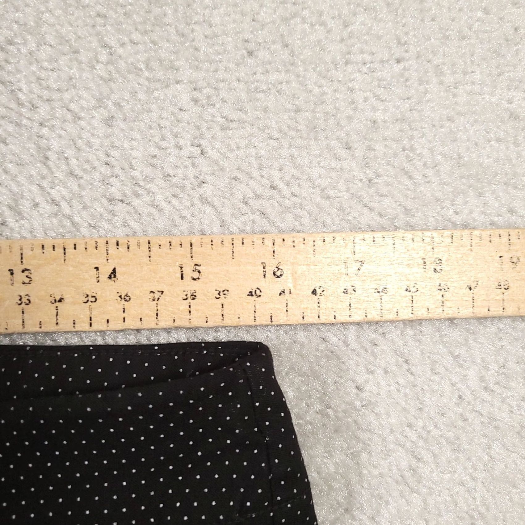 Vintage Chico's Pants Womens 1 Black Pull On Capri Polka Dot Stretch Pants Slim Straight Capri Ladies 16in Inseam Regular Fit Vintage No Size 25" / US 0 / IT 36 - 4 Thumbnail