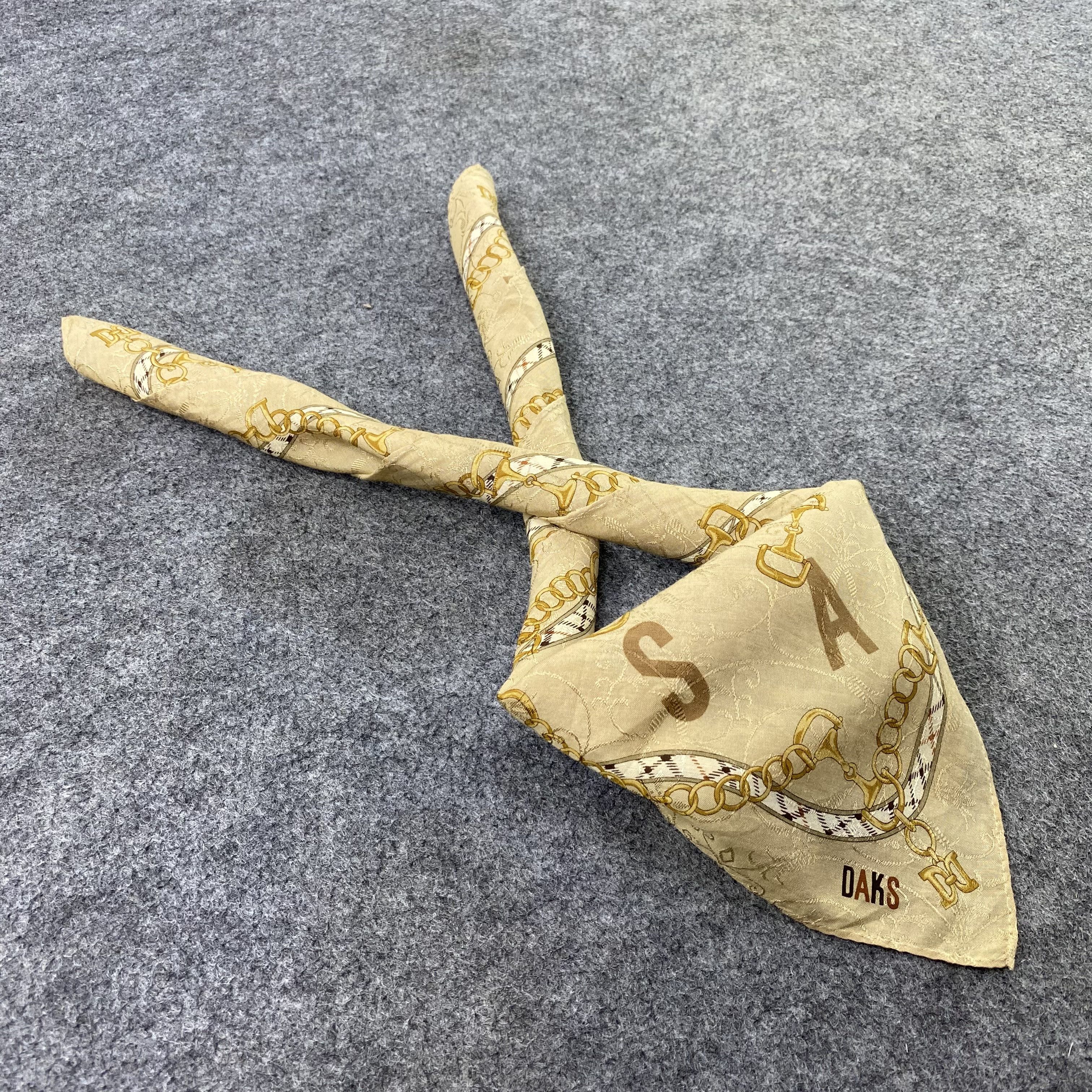 DAKS Daks Handkerchief Neckerchief Bandana-B1733 Size ONE SIZE - 1 Thumbnail
