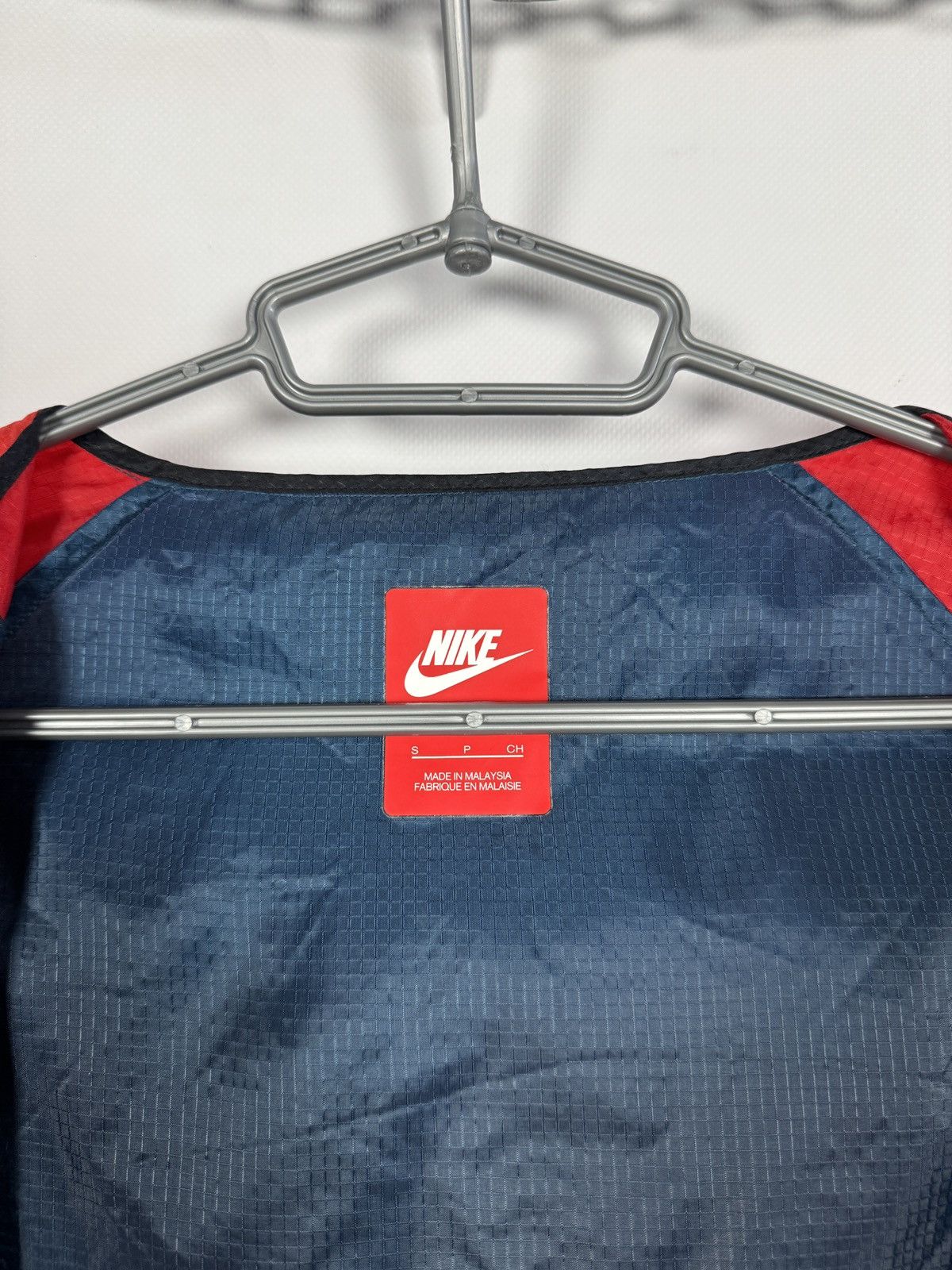 Nike Nike Tech Hyperfuse Light Nylon Jacket Windbreaker Size S Size US S / EU 44-46 / 1 - 9 Thumbnail