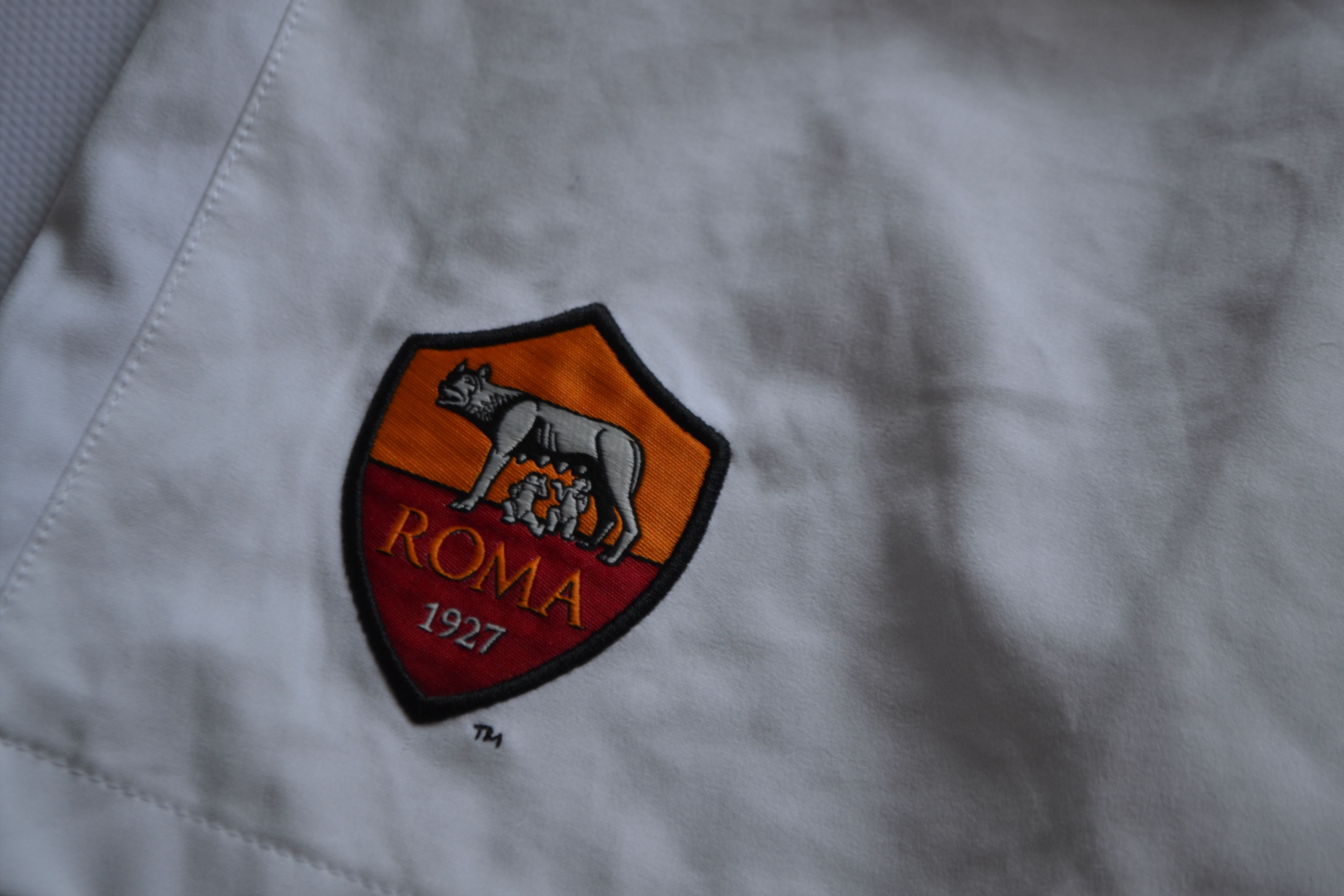 Nike AS Roma Vintage Football Shorts Soccer 2014 2015 Size US 32 / EU 48 - 7 Thumbnail
