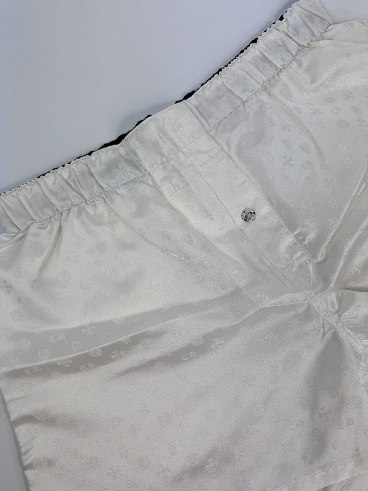Chrome Hearts LOGO PRINT SILK SHORTS Size US 34 / EU 50 - 4 Thumbnail