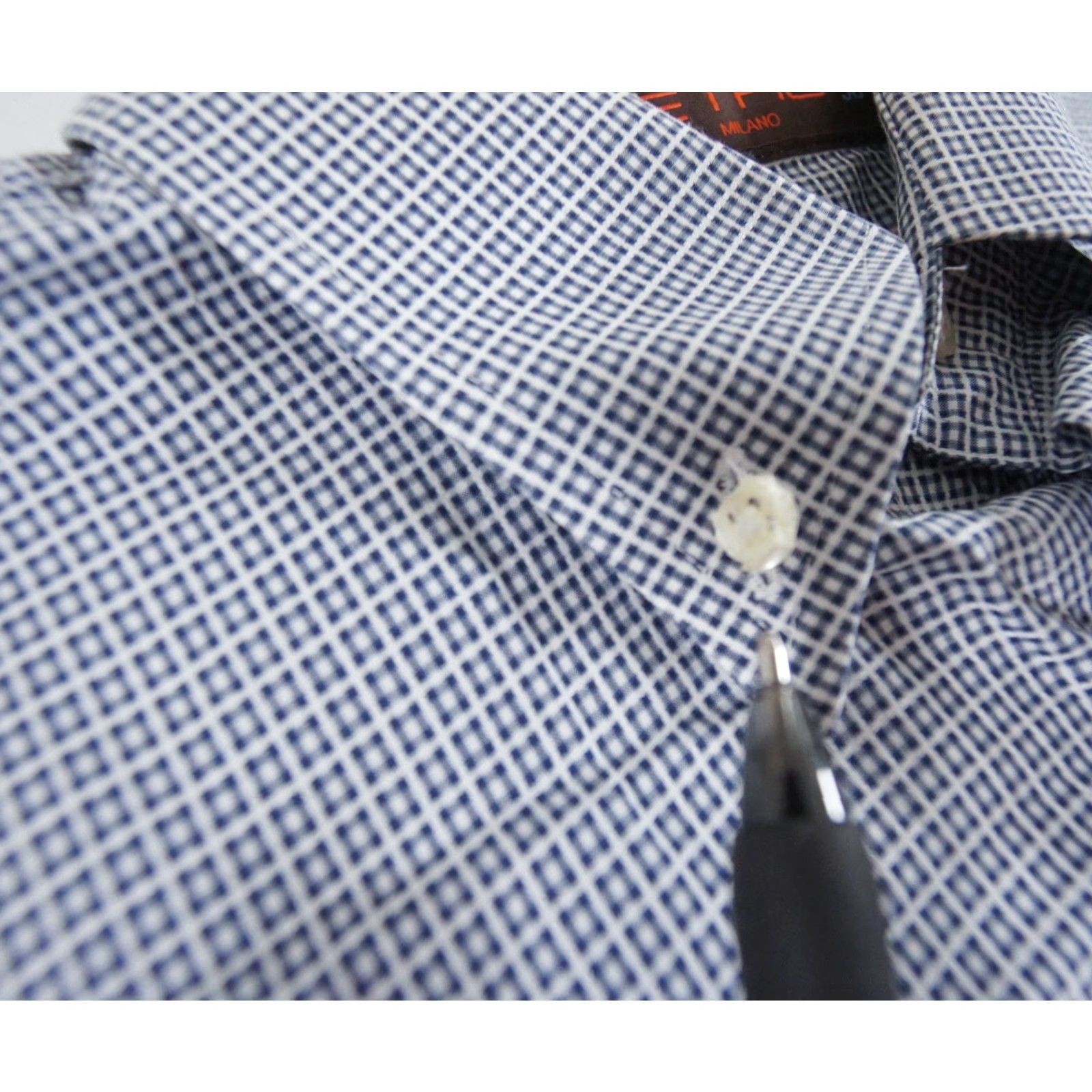 Etro VINTAGE ETRO Men's Button-Up Shirt Long Sleeve Collared Cotton Blue Preppy 38 Italy Size US M / EU 48-50 / 2 - 5 Thumbnail