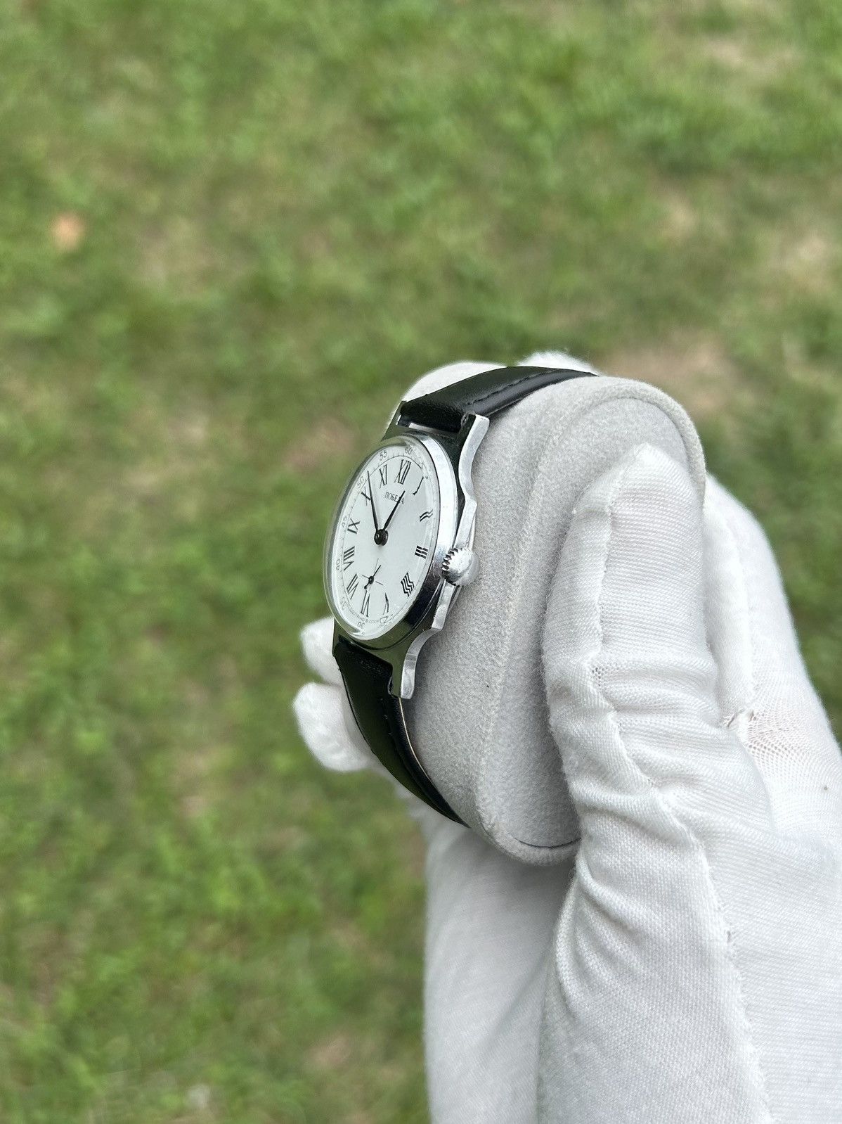 Vintage Vintage Watch Pobeda Soviet USSR Mechanical Wristwatch 1980s Size ONE SIZE - 6 Thumbnail