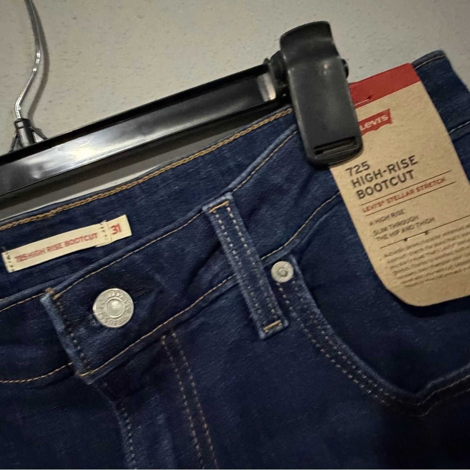 Levi's NWT Levi’s 725 High Rise Bootcut Jeans Stellar Stretch 31x32 Size 31" - 4 Thumbnail