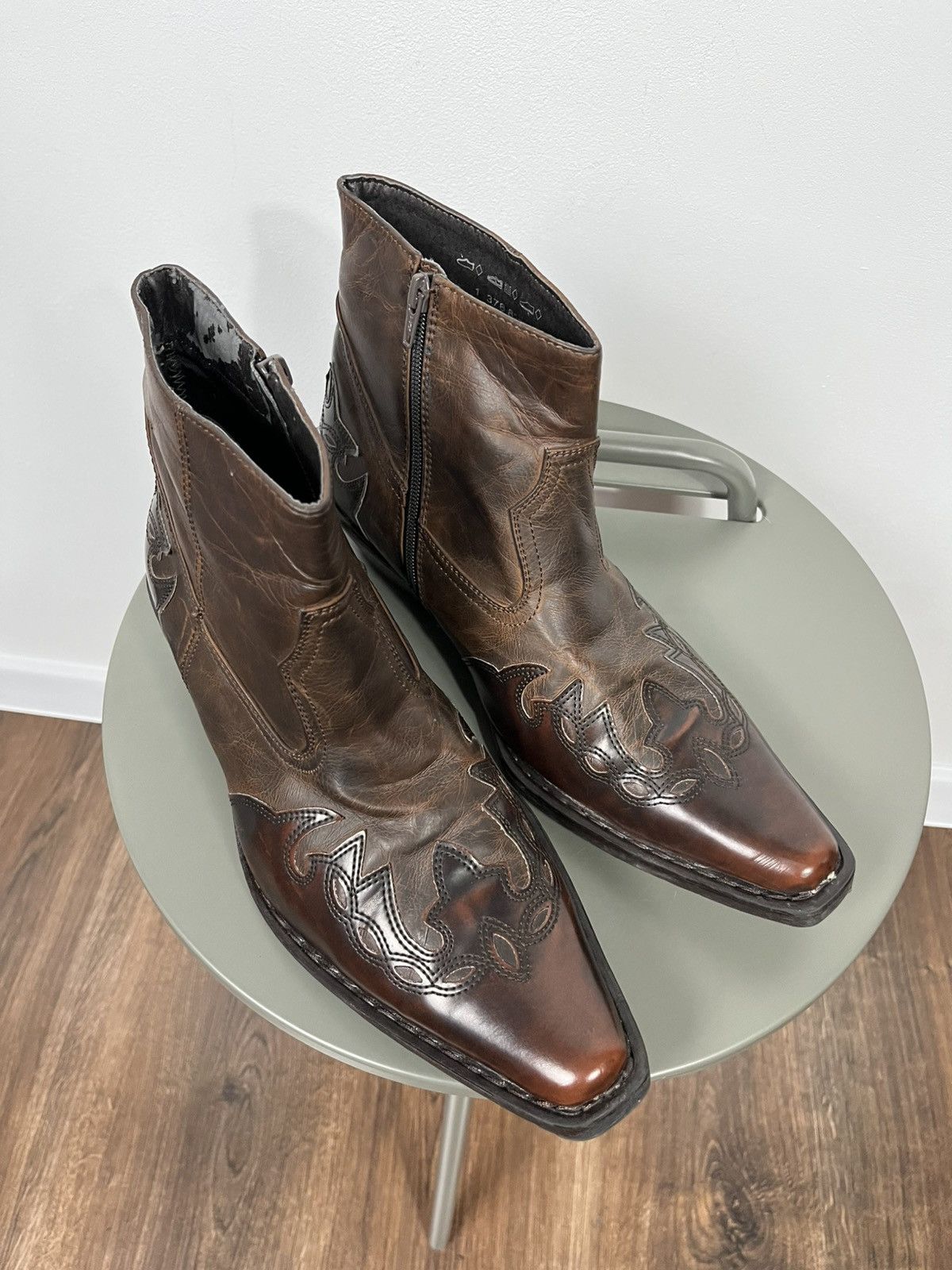 Other Vintage Western Faux Leather Ankle Boots Brown EU 42 Size US 9 / EU 42 - 16 Thumbnail