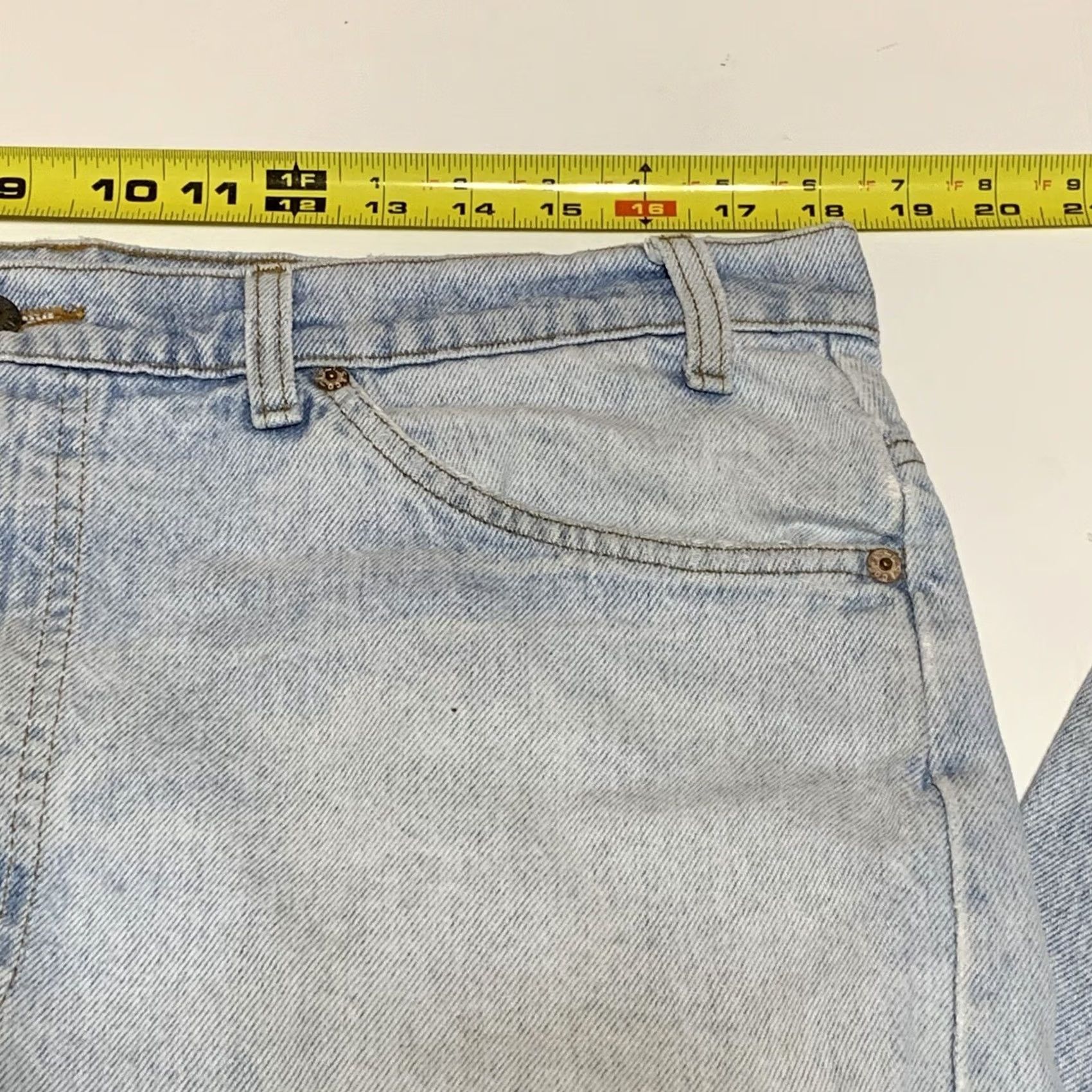 Levi's VINTAGE Levi's 505 Jeans Mens Regular Fit Blue Distressed Orange Tab 36x33 Straight Belts Loops USA 80s 90s Mens Size US 36 / EU 52 - 4 Thumbnail