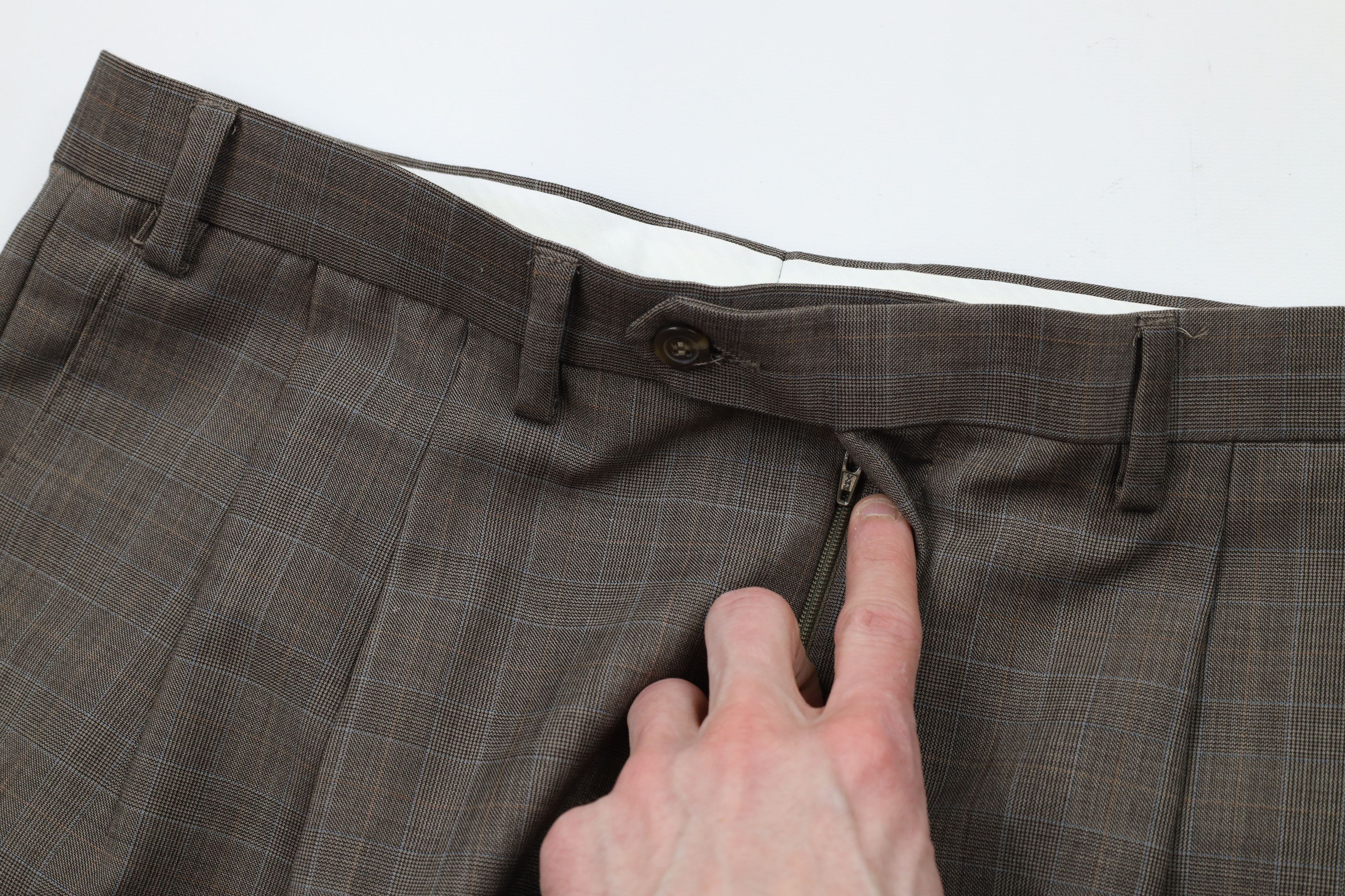 Vintage Vintage 90s Streetwear Pleated Cuffed Wide Leg Chino Pants Size US 36 / EU 52 - 7 Thumbnail
