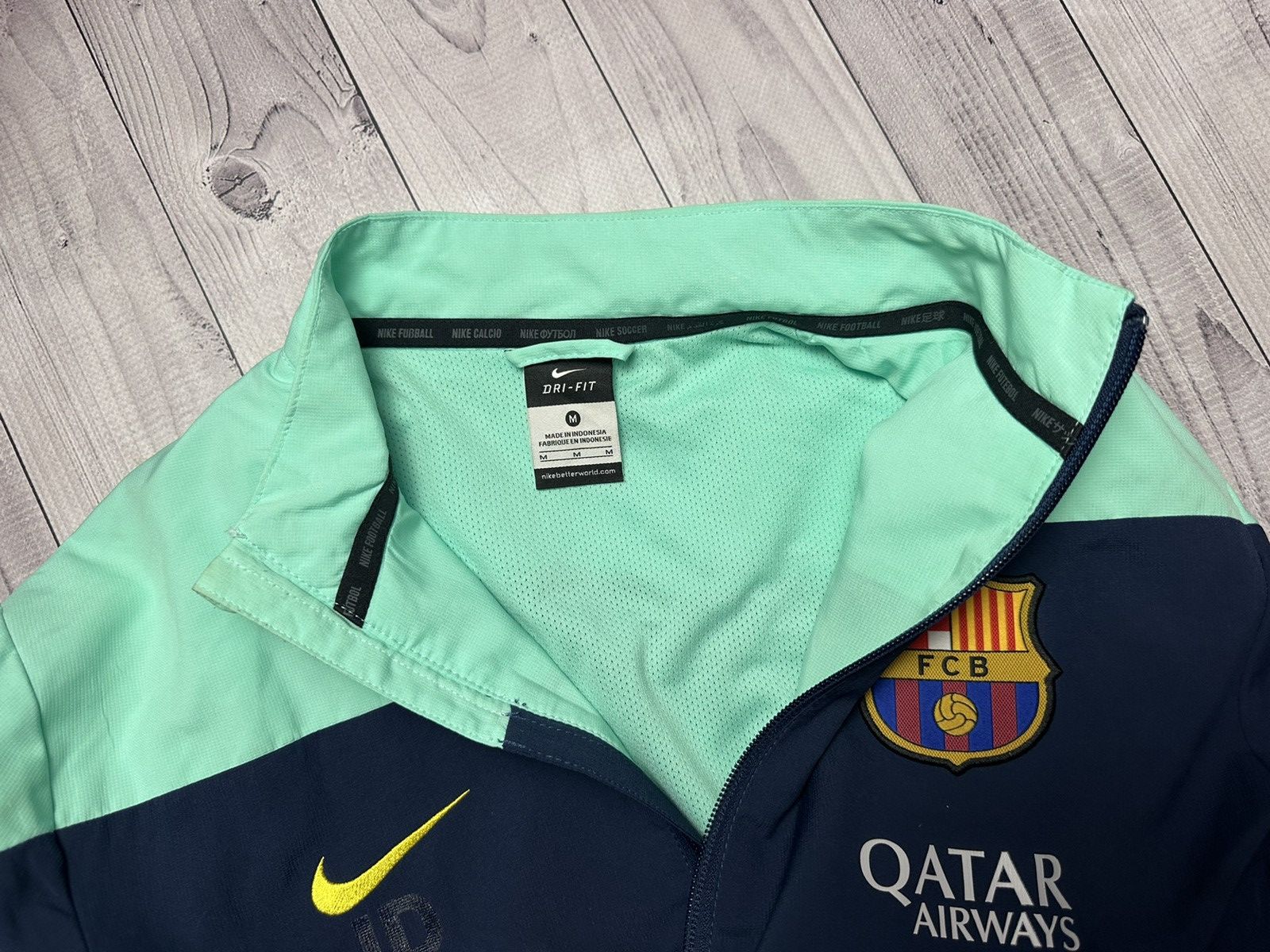 Nike × Vintage Vintage Nike Barcelona soccer track suit logo size M Size US M / EU 48-50 / 2 - 3 Thumbnail