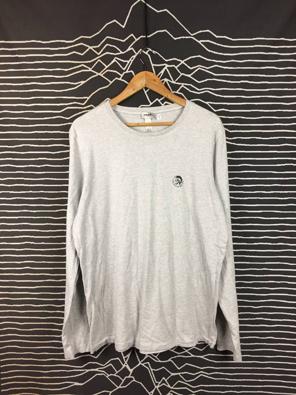 Diesel Diesel "Only The Brave" Mohawk Logo Long Sleeve Tee Size US XL / EU 56 / 4 - 2 Thumbnail