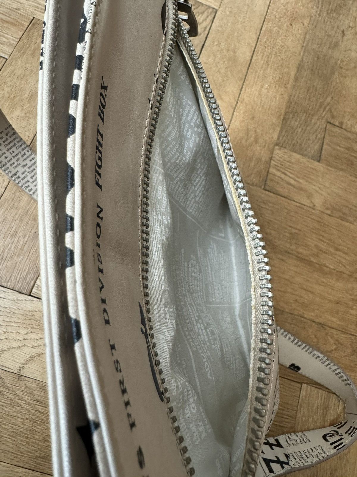 John Galliano Vintage Galliano Gazette Crossbody Leather Bag Size ONE SIZE - 8 Thumbnail