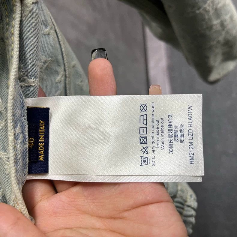 Louis Vuitton Louis Vuitton Blue Classic Zip Hooded Denim jacket Size US S / EU 44-46 / 1 - 4 Thumbnail