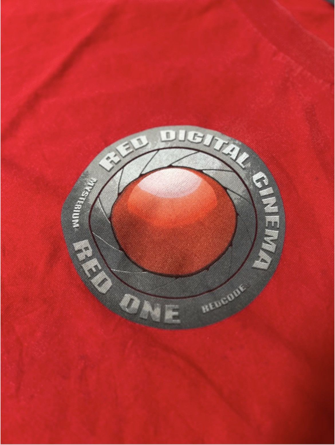 Oakley Oakley Red Digital Cinema Tee (Rare) Size US L / EU 52-54 / 3 - 3 Thumbnail