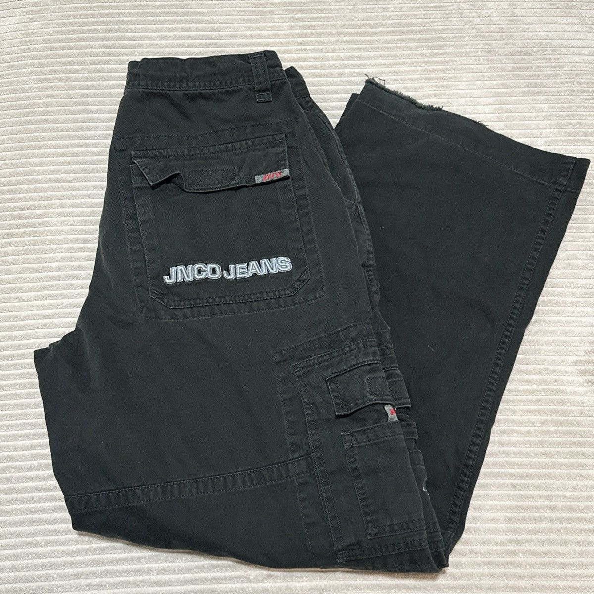 JNCO JNCO Black Commando Crown Cargo Pants Vintage Size Y2K Size US 33 - 1 Thumbnail