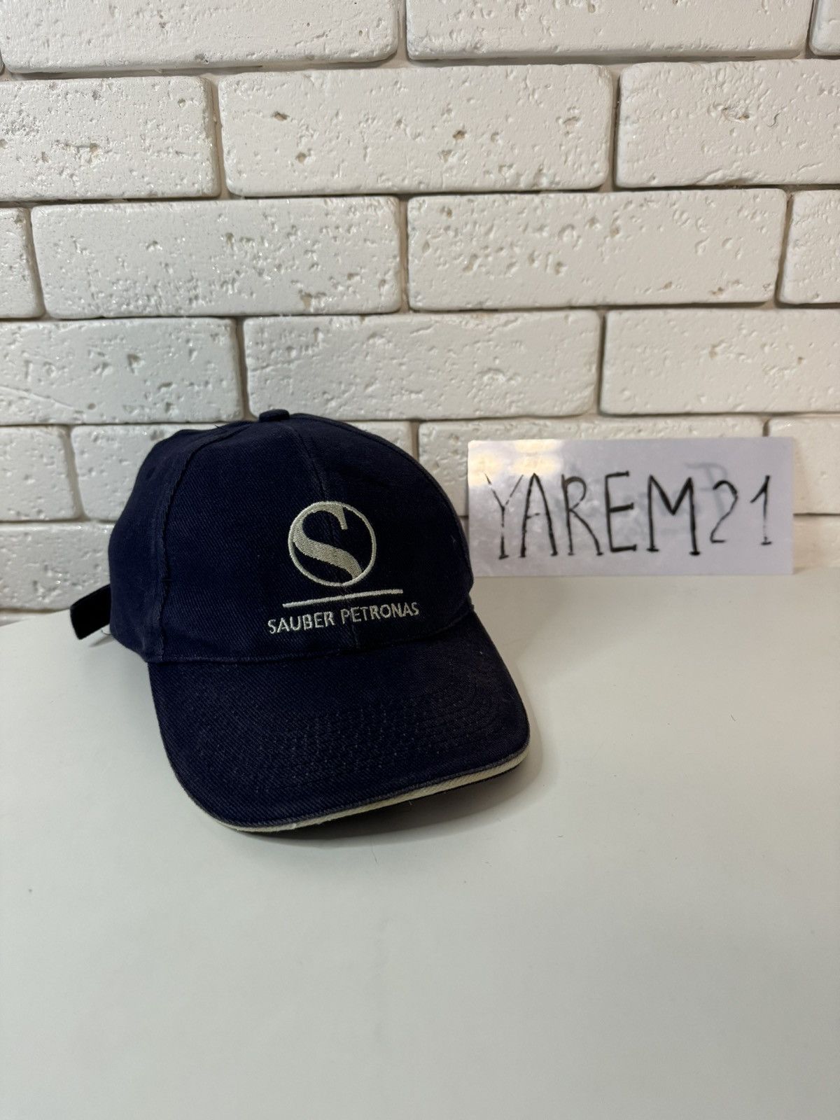 Other Sauber Petronas vintage cap hat Size ONE SIZE - 1 Thumbnail