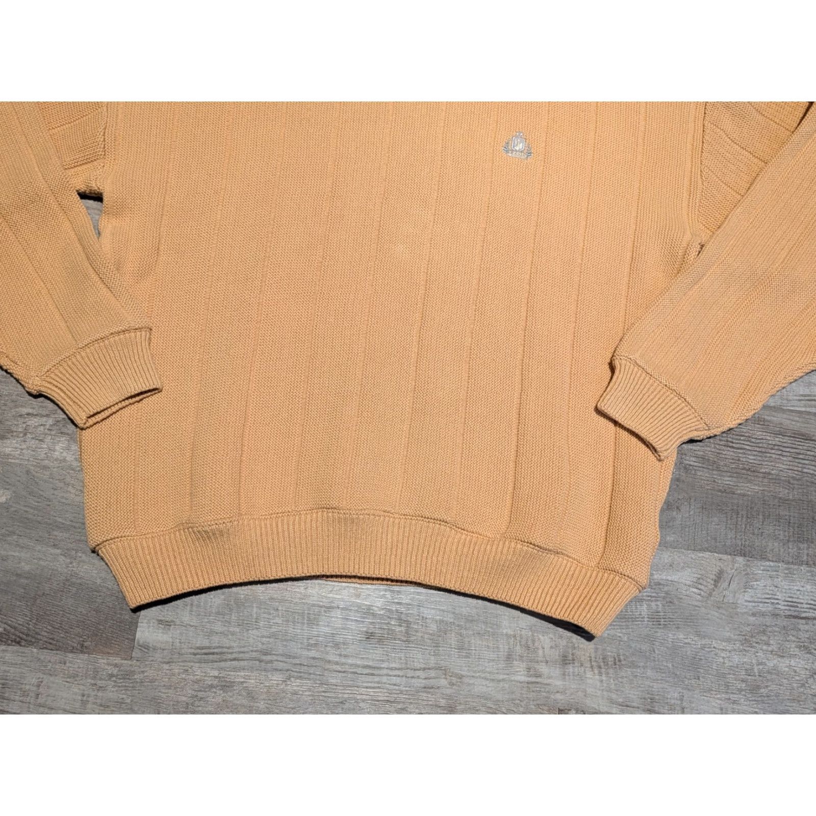 Izod VINTAGE Izod Mens Sweater Crested Crew Size Medium NEW Size US M / EU 48-50 / 2 - 5 Thumbnail