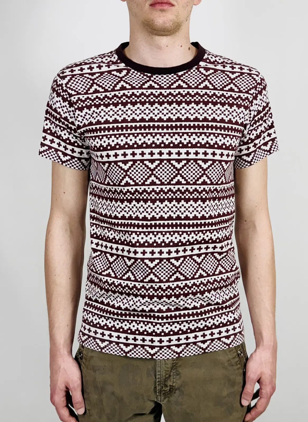 Japanese Brand Eley Kishimoto Aztec Print T-Shirt Tee Size US M / EU 48-50 / 2 - 3 Thumbnail