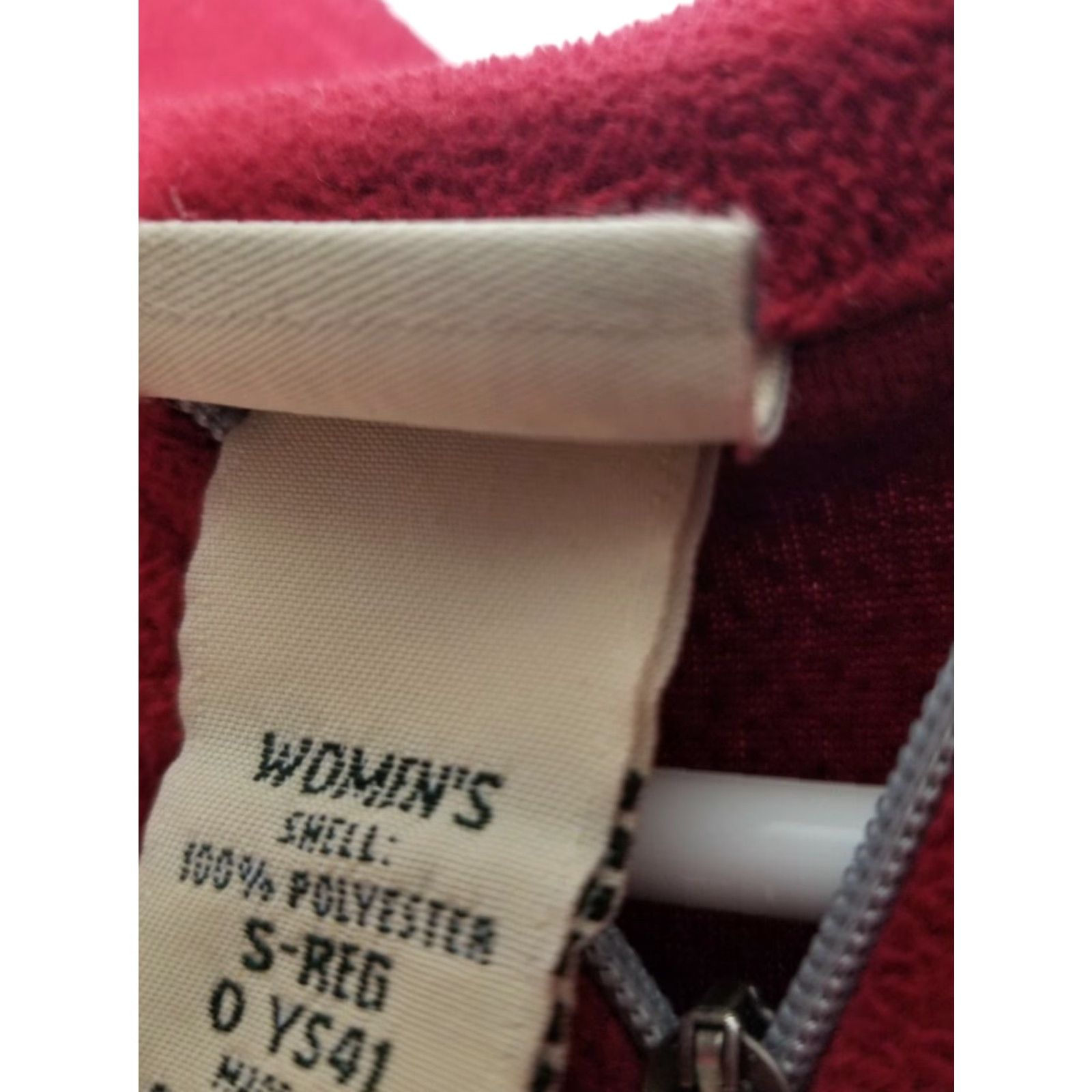 Vintage L.L. Bean Women's S Long Sleeve 1/4 Zip Up Fleece Pullover Top Shirt Red Womens Pullover Jacket 1/4 Zip Fleece Top Size S / US 4 / IT 40 - 5 Thumbnail
