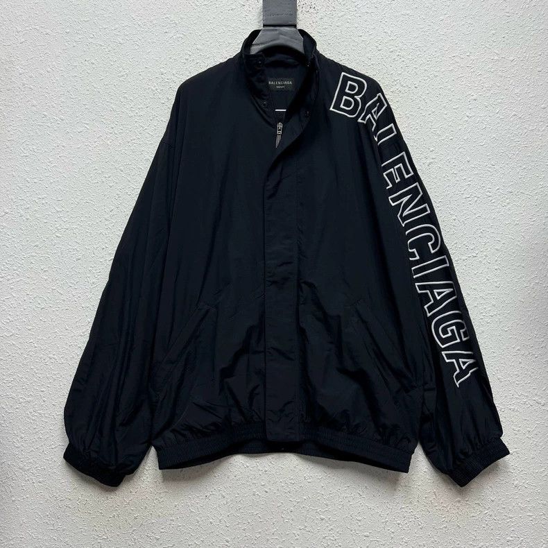 Balenciaga Balenciaga Embroidered Windbreaker Jacket - dmc Size US XS / EU 42 / 0 - 1 Thumbnail