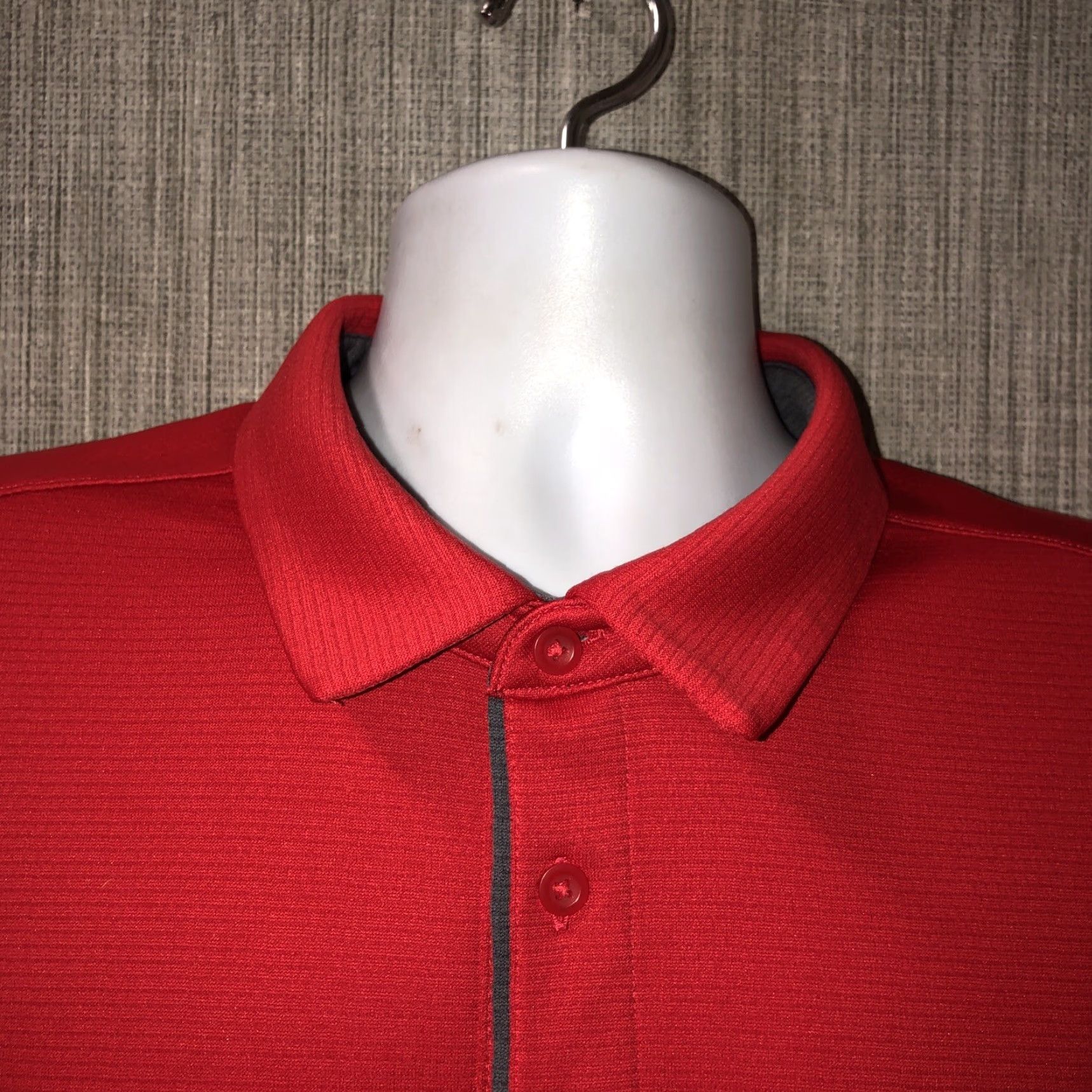 Under Armour Under Armour Polo Shirt Red XL Mens Short Sleeve Size US XL / EU 56 / 4 - 2 Thumbnail