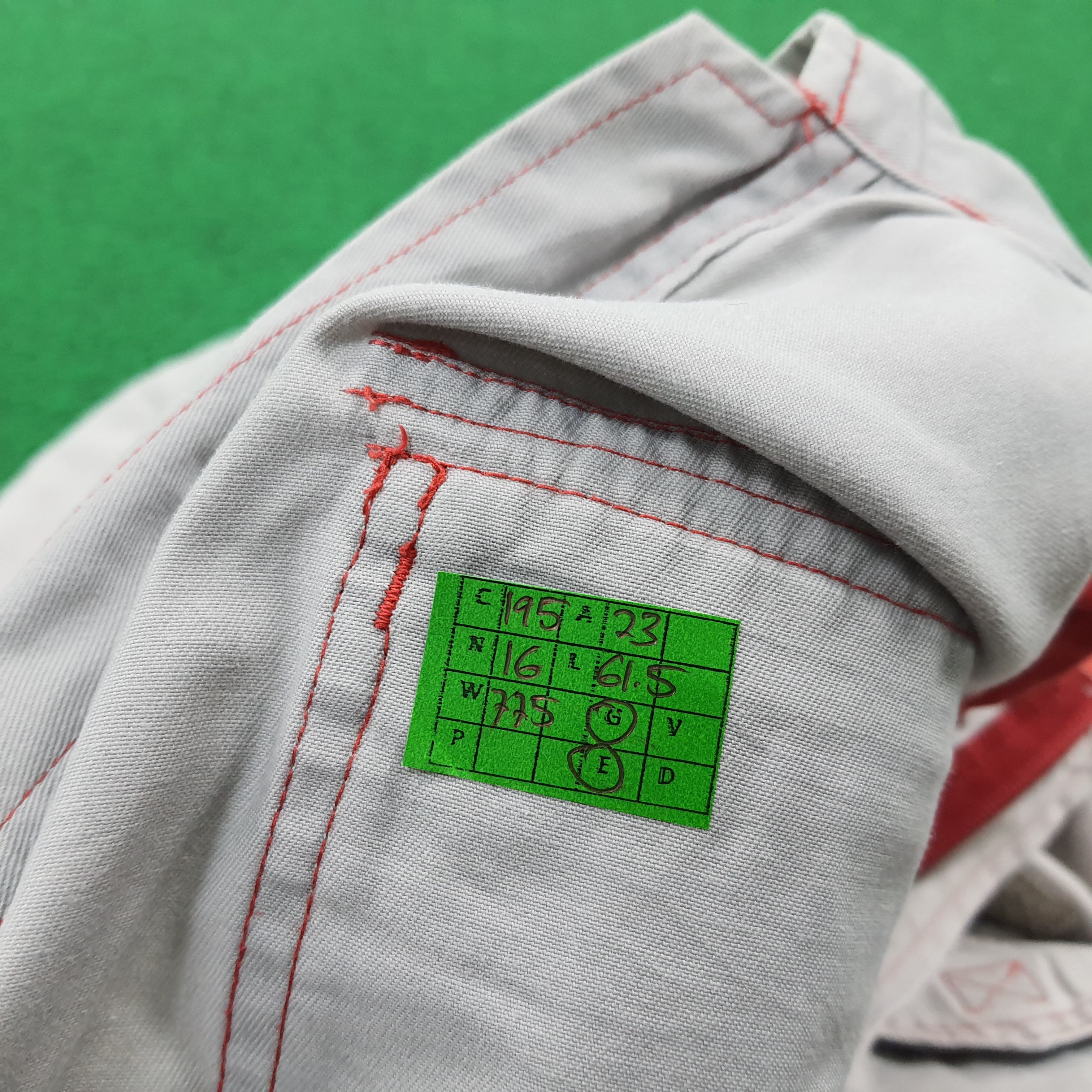 Japanese Brand × Vintage Vintage ISUZU Motorsports Japan Brand Racing Coverall Size US L / EU 52-54 / 3 - 8 Thumbnail