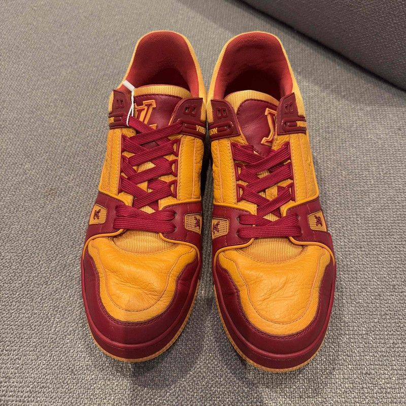 Louis Vuitton Louis Vuitton Trainer Casual Sports Fashion Sneakers Size US 10 / EU 43 - 2 Thumbnail