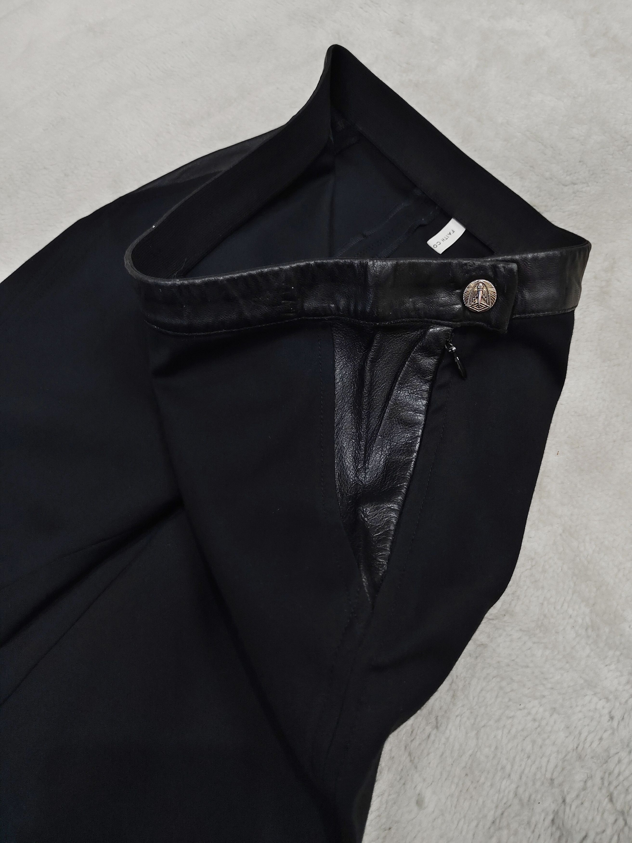Faith Connexion Faith Connexion❤️‍🔥Tapered Rock Luxe Leather Trim Trousers Size 27" / US 4 / IT 40 - 5 Thumbnail