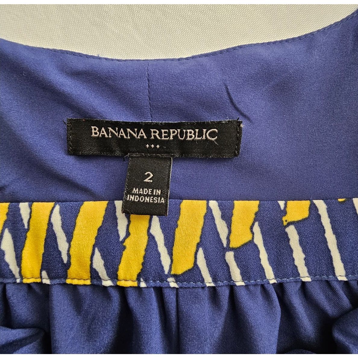 Banana Republic EUC BANANA REPUBLIC Empire-Waist Midi Chiffon Summer Dress 2 Size XS / US 0-2 / IT 36-38 - 14 Thumbnail