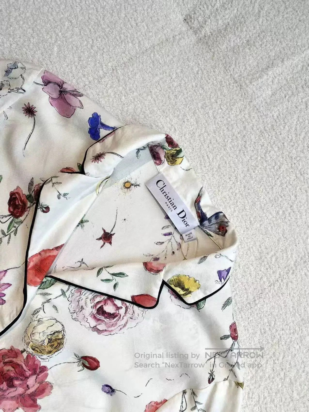 Dior floral embroidered silk short-sleeve shirt. Size US M / EU 48-50 / 2 - 4 Thumbnail